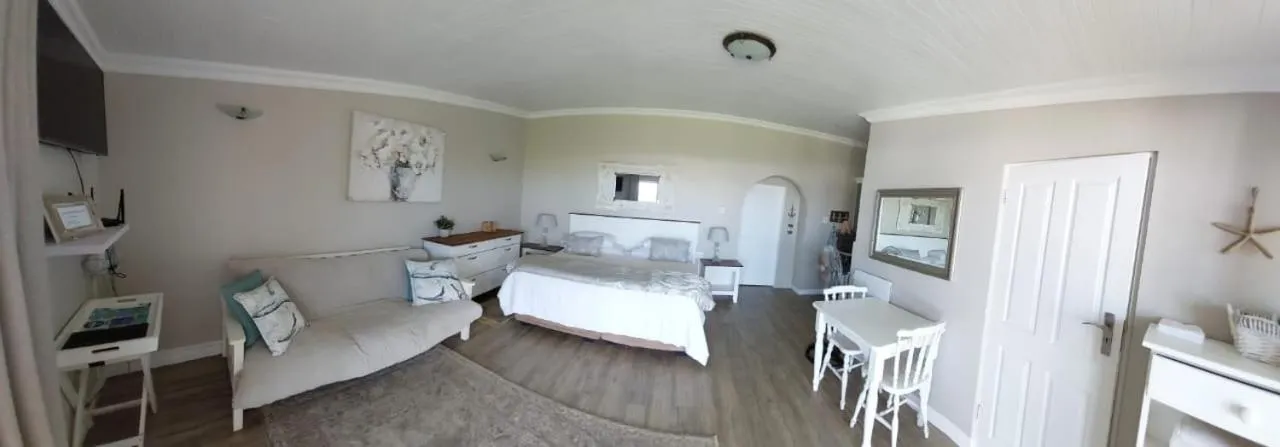 Bed in Casa Seaviews