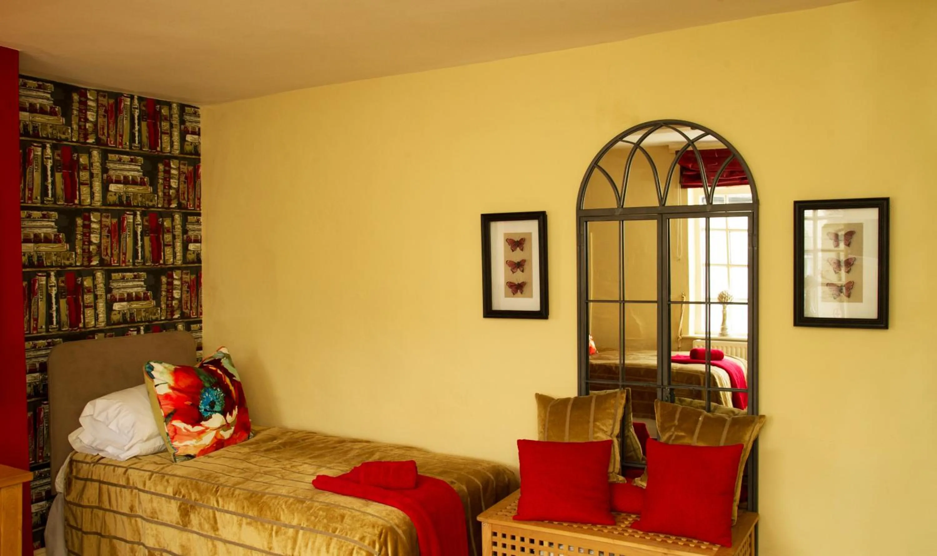 Bed in The Queens Head