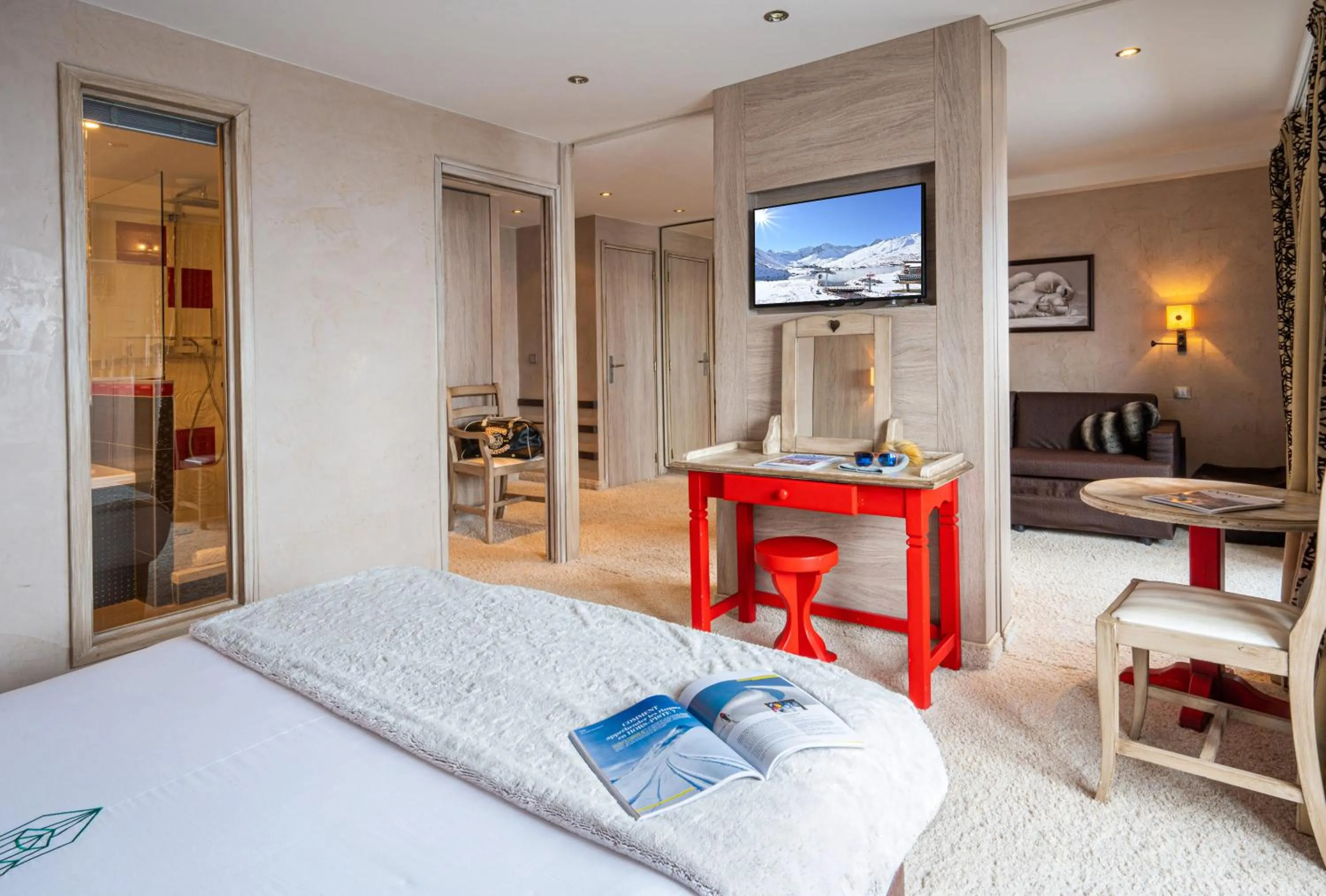 Bed in Hôtel les Campanules by Les Etincelles