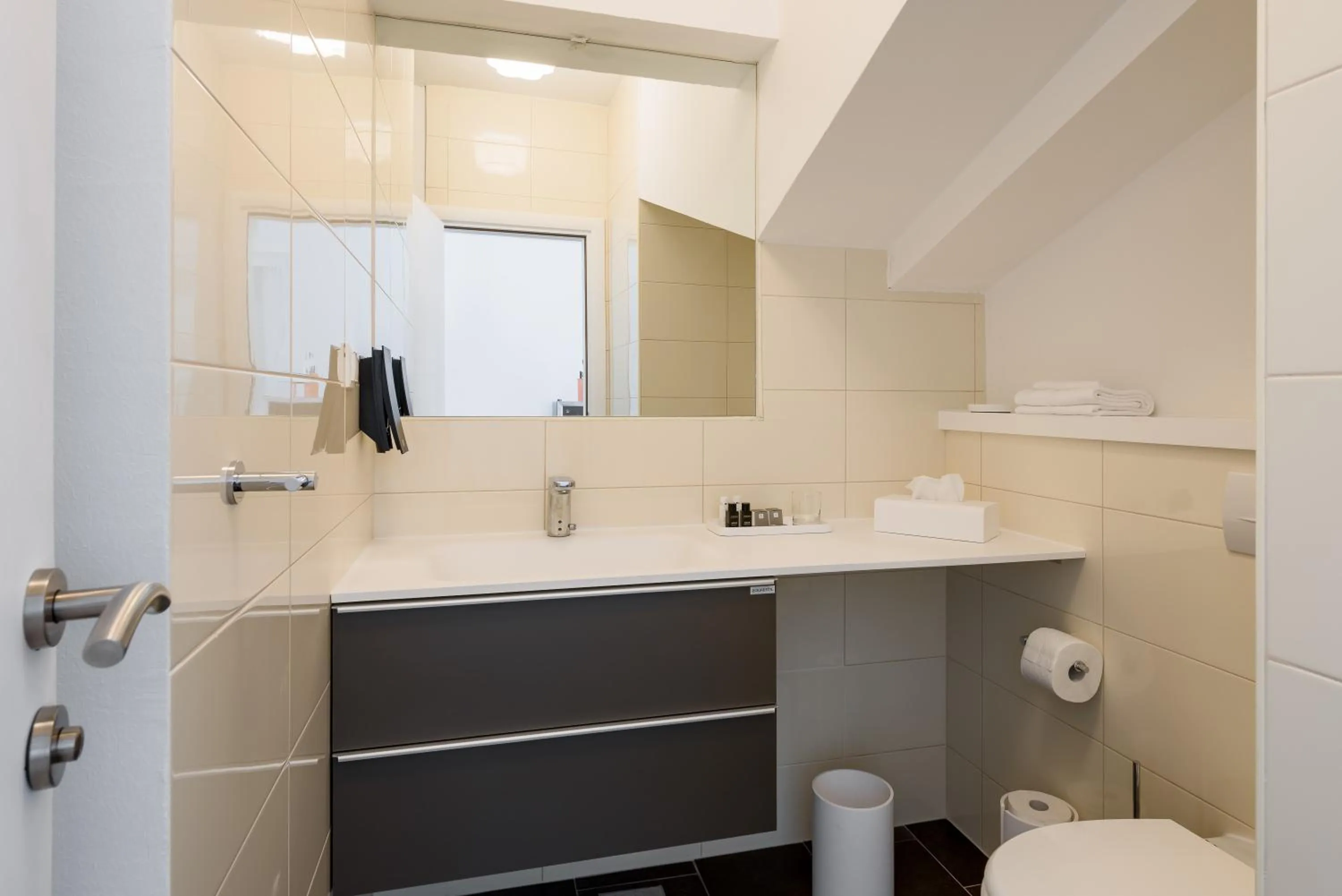 Bathroom in Belado Residence Bol