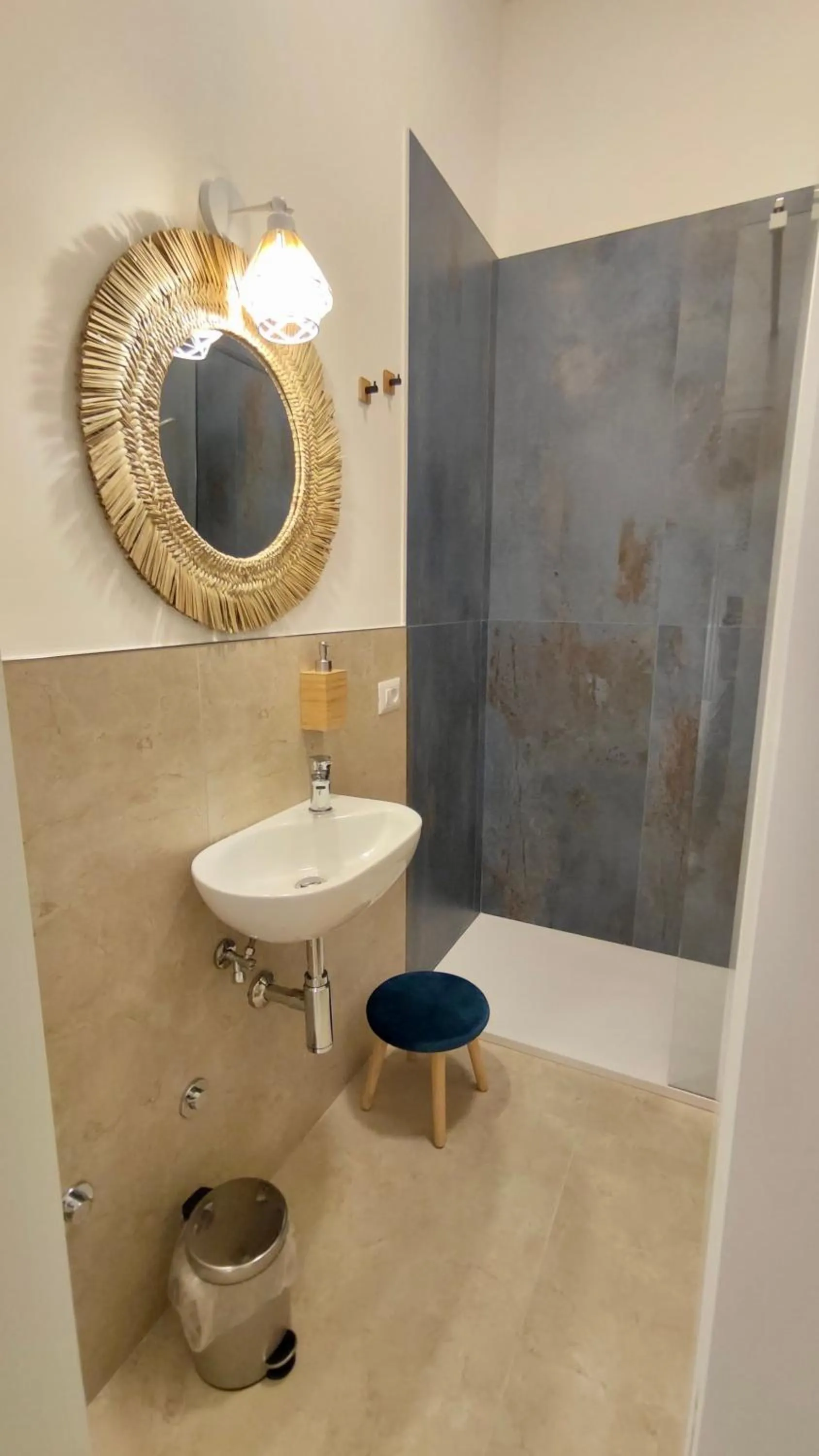 Shower in Il Re degli Scalzi