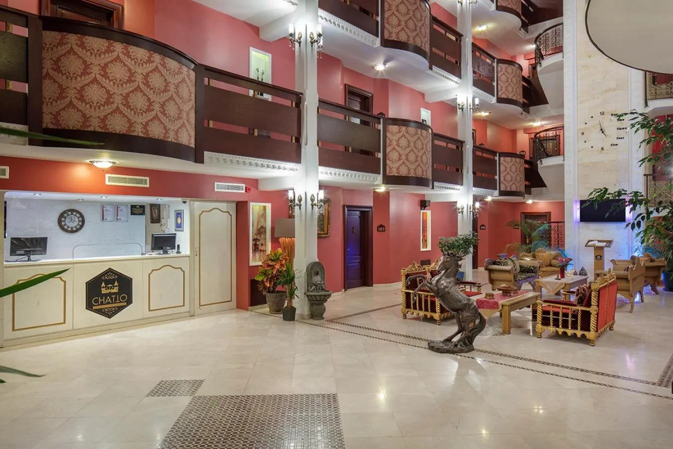 Lobby or reception in Chatto Hotel