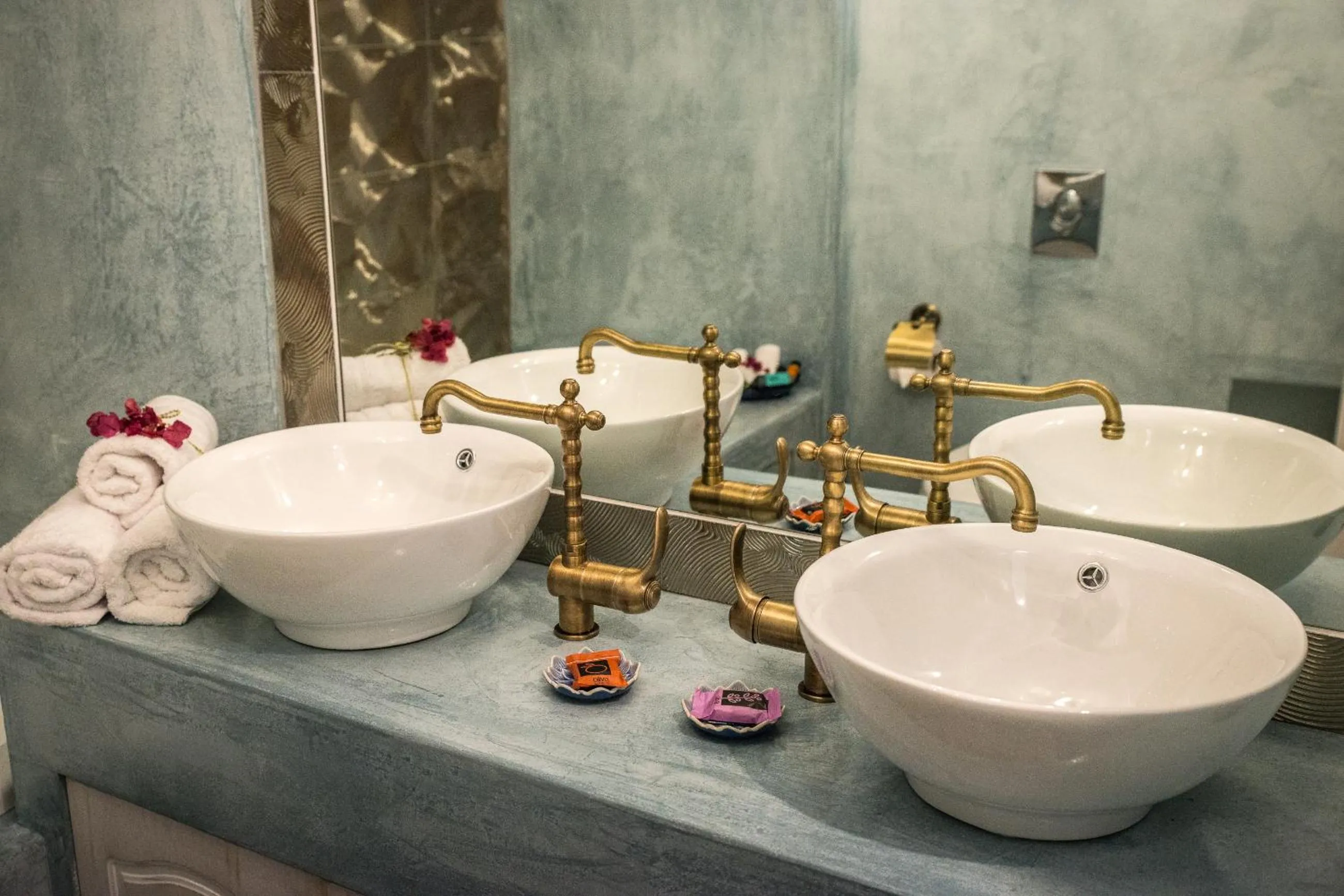 Bathroom in Cretan Renaissance