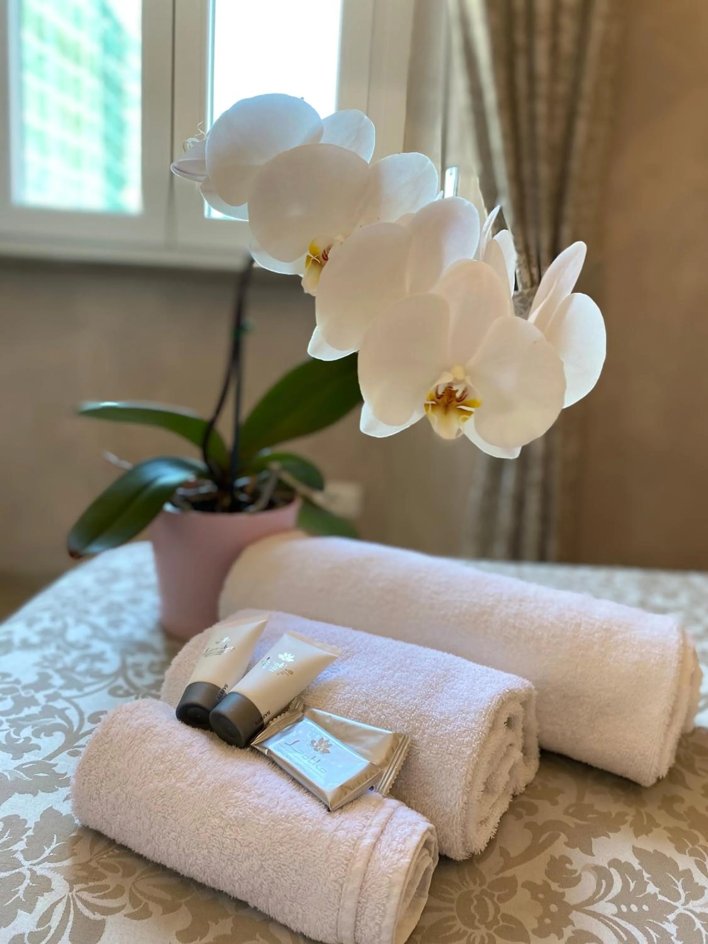 Bed in Domus Valadier B&B Guesthouse