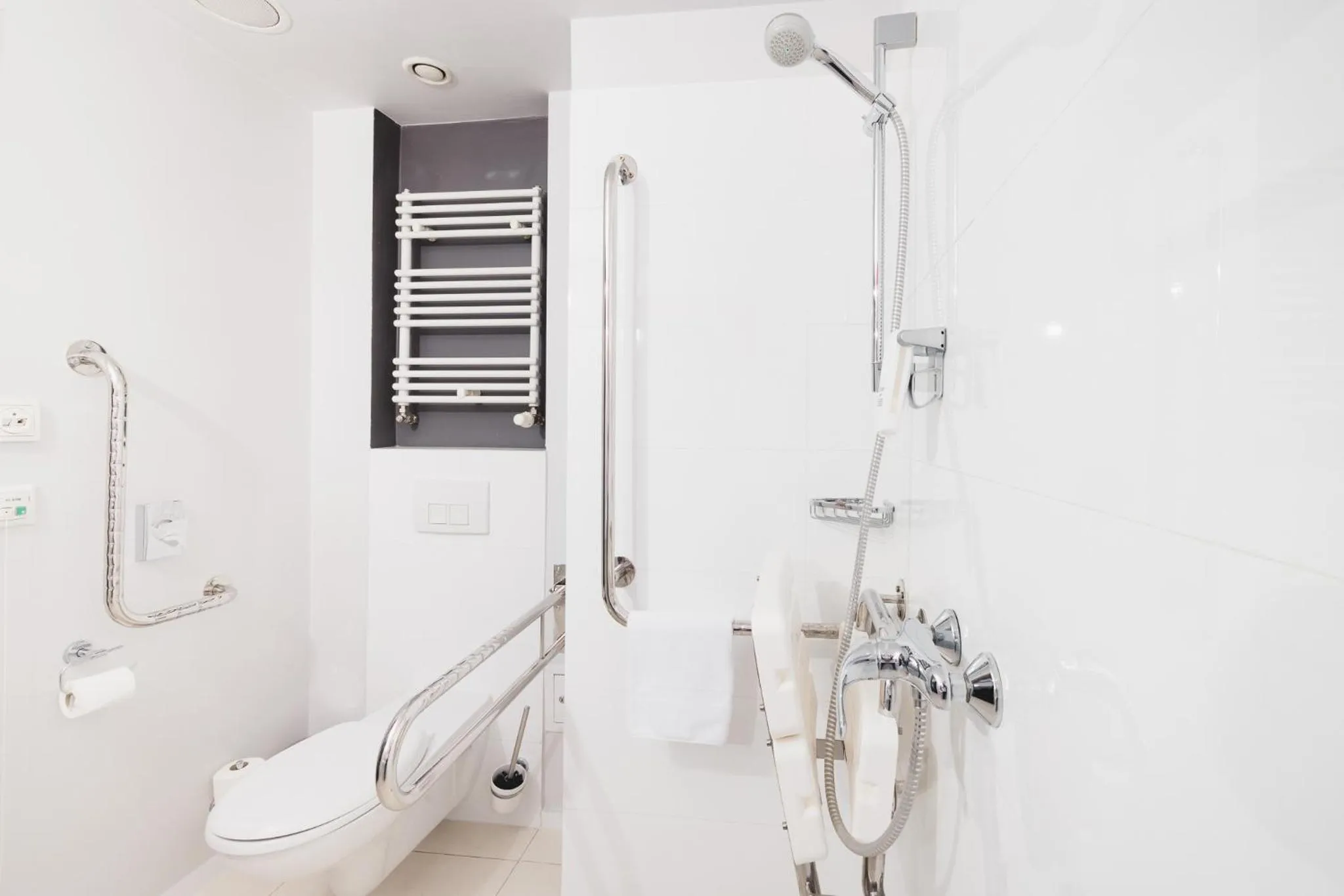 Shower in METROPOL Hotel Katowice