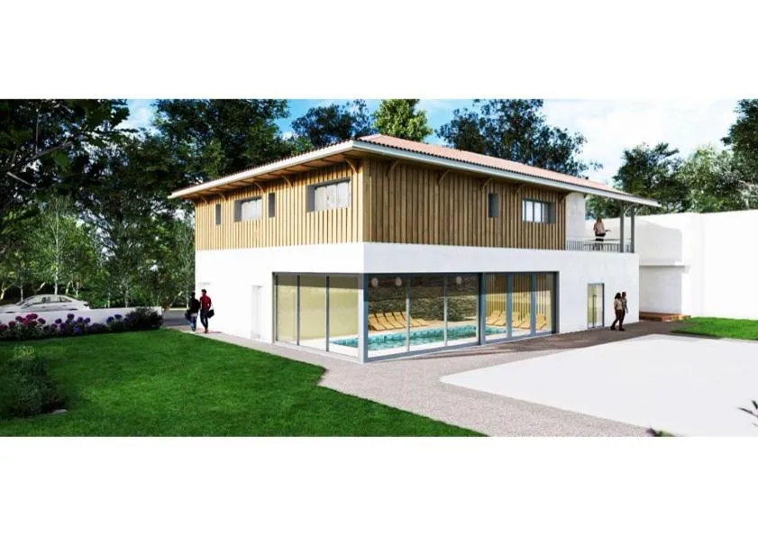 Swimming pool in LOGIS HOTELS - Hôtel et Restaurant L'Océana