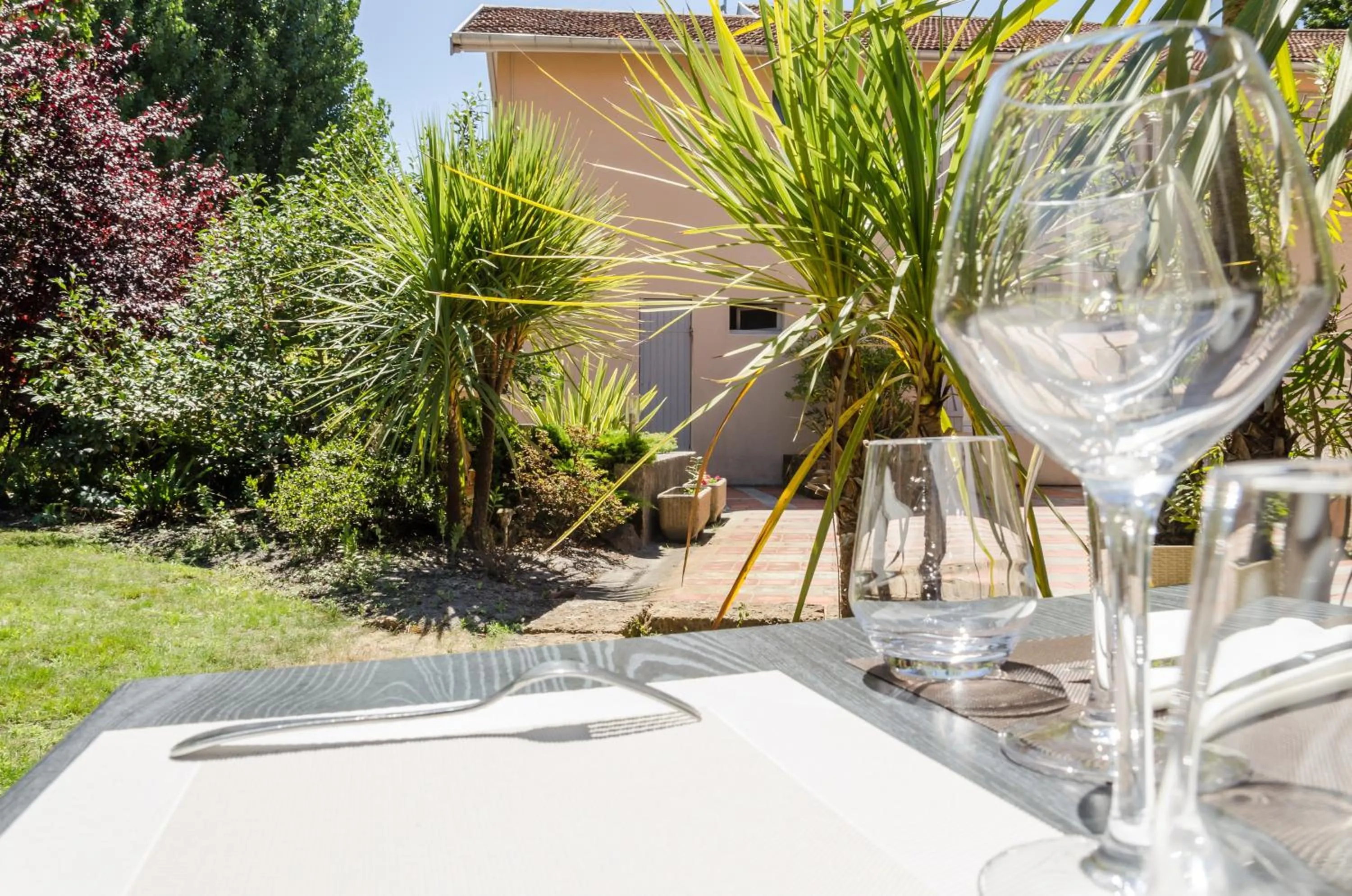 Day in LOGIS HOTELS - Hôtel et Restaurant L'Océana