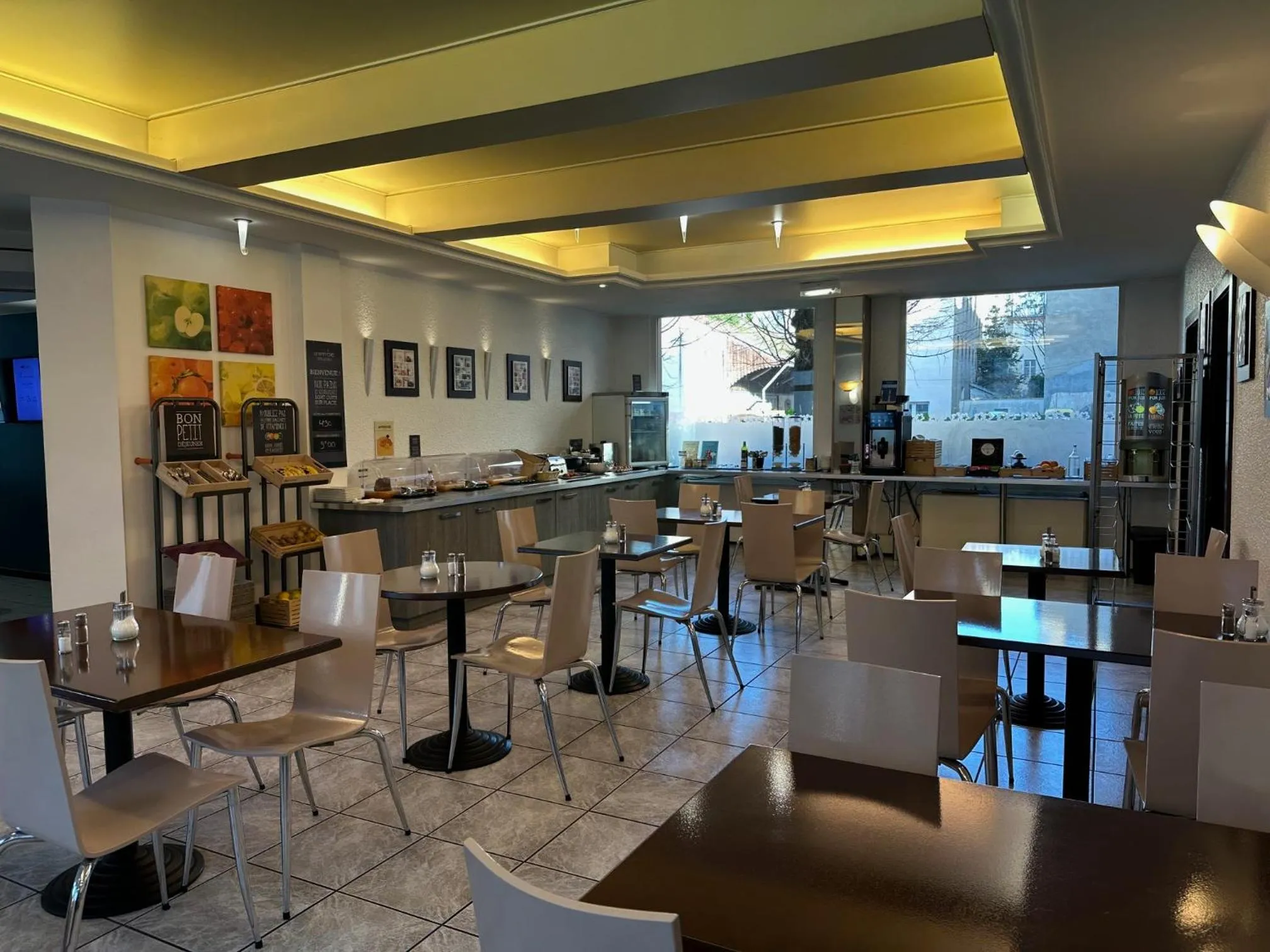 Breakfast in Brit Hotel Mulhouse Centre