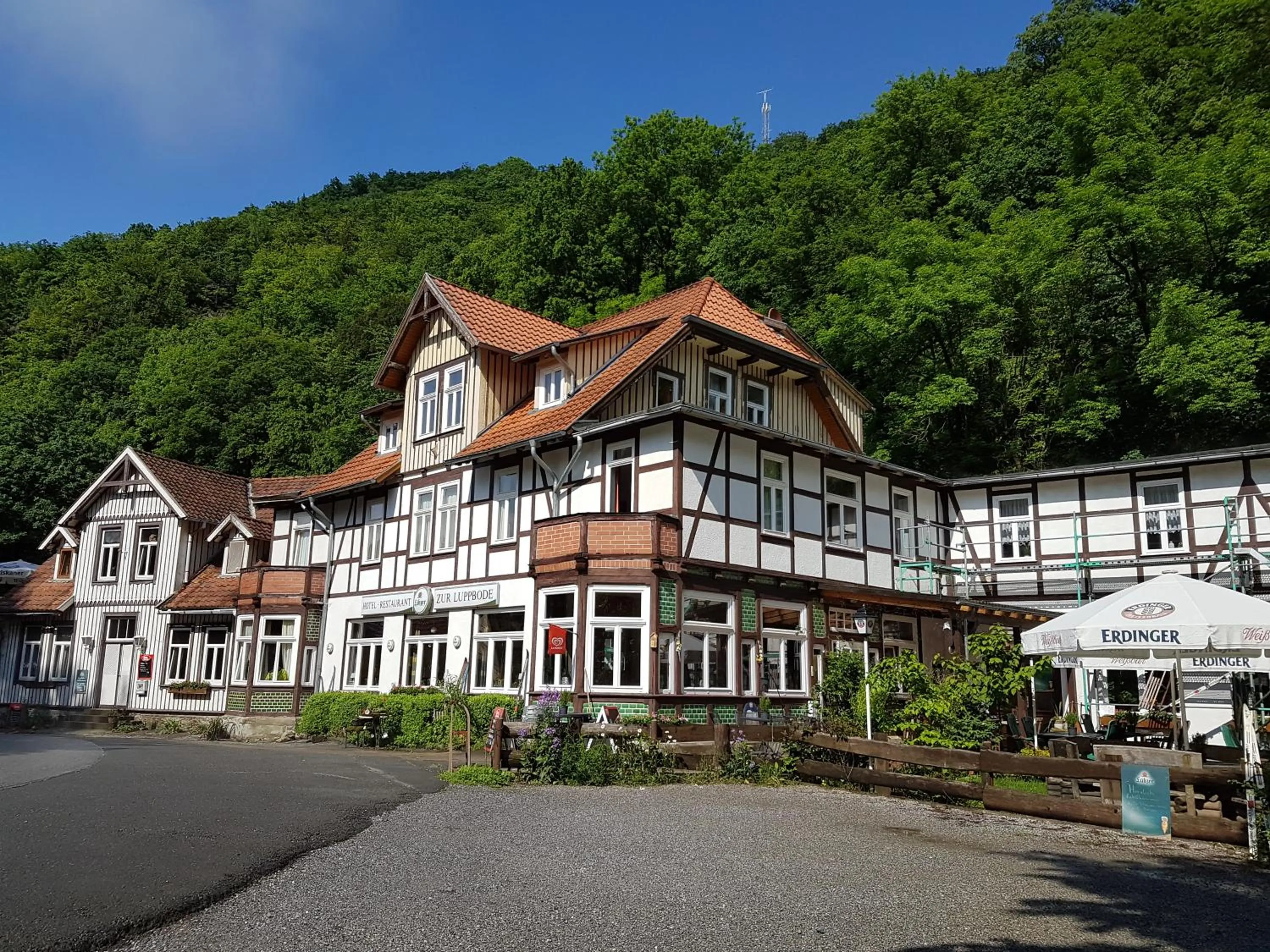 Property building in Hotel Zur Luppbode