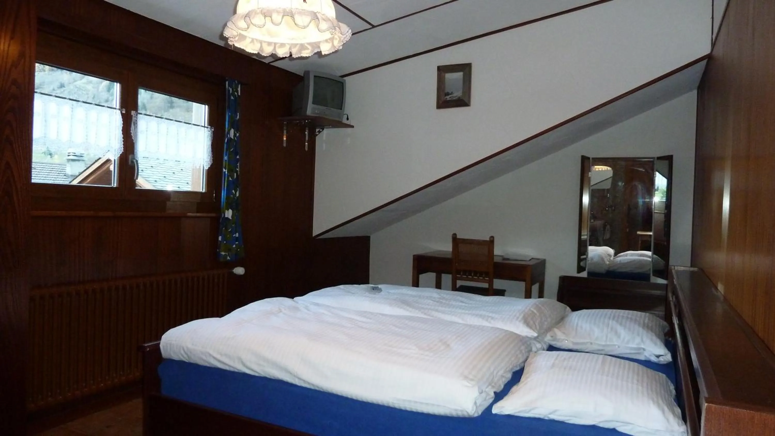 Bed in La Vallée Hôtel &Spa