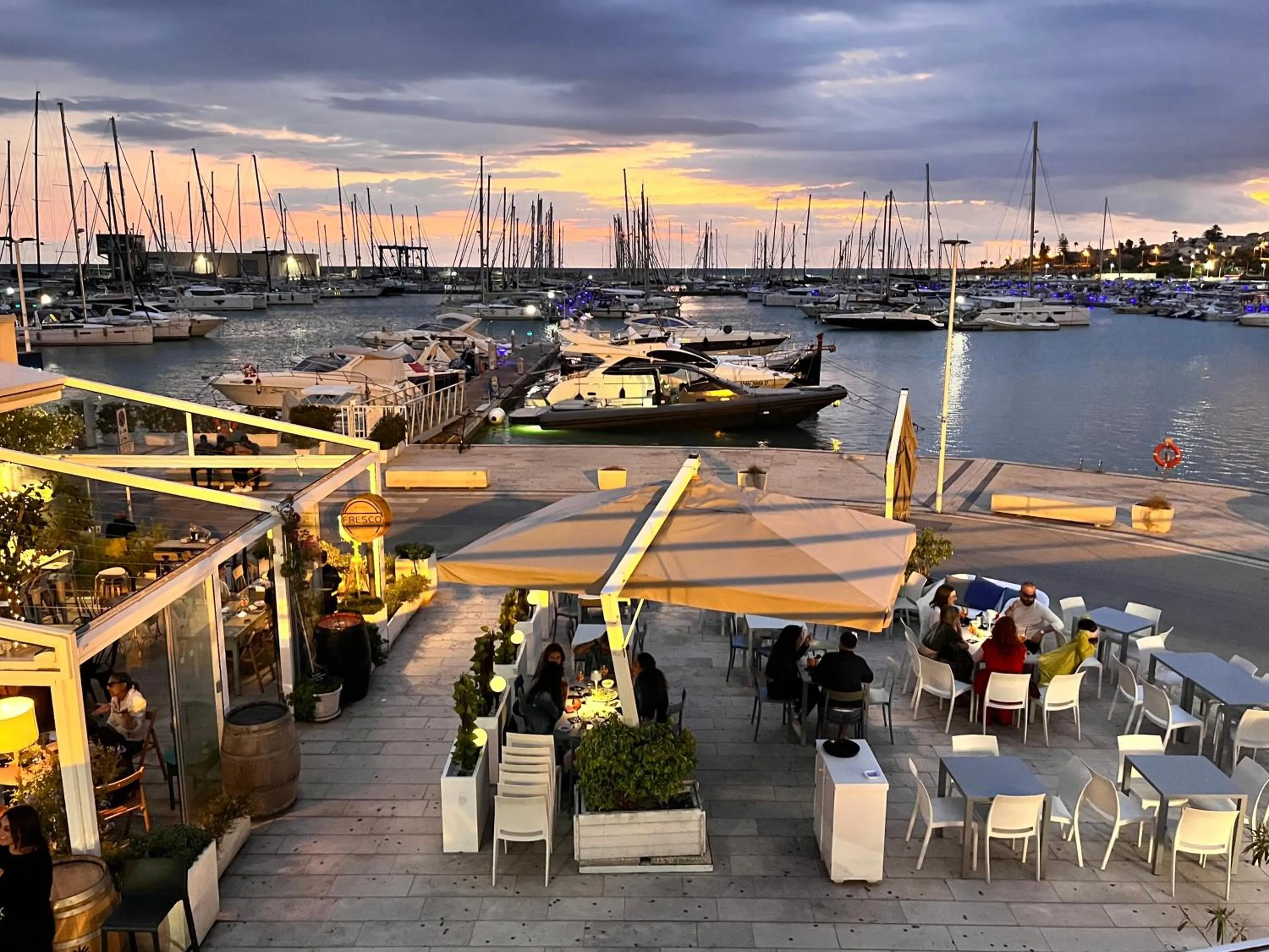 Nearby landmark in L'Onda