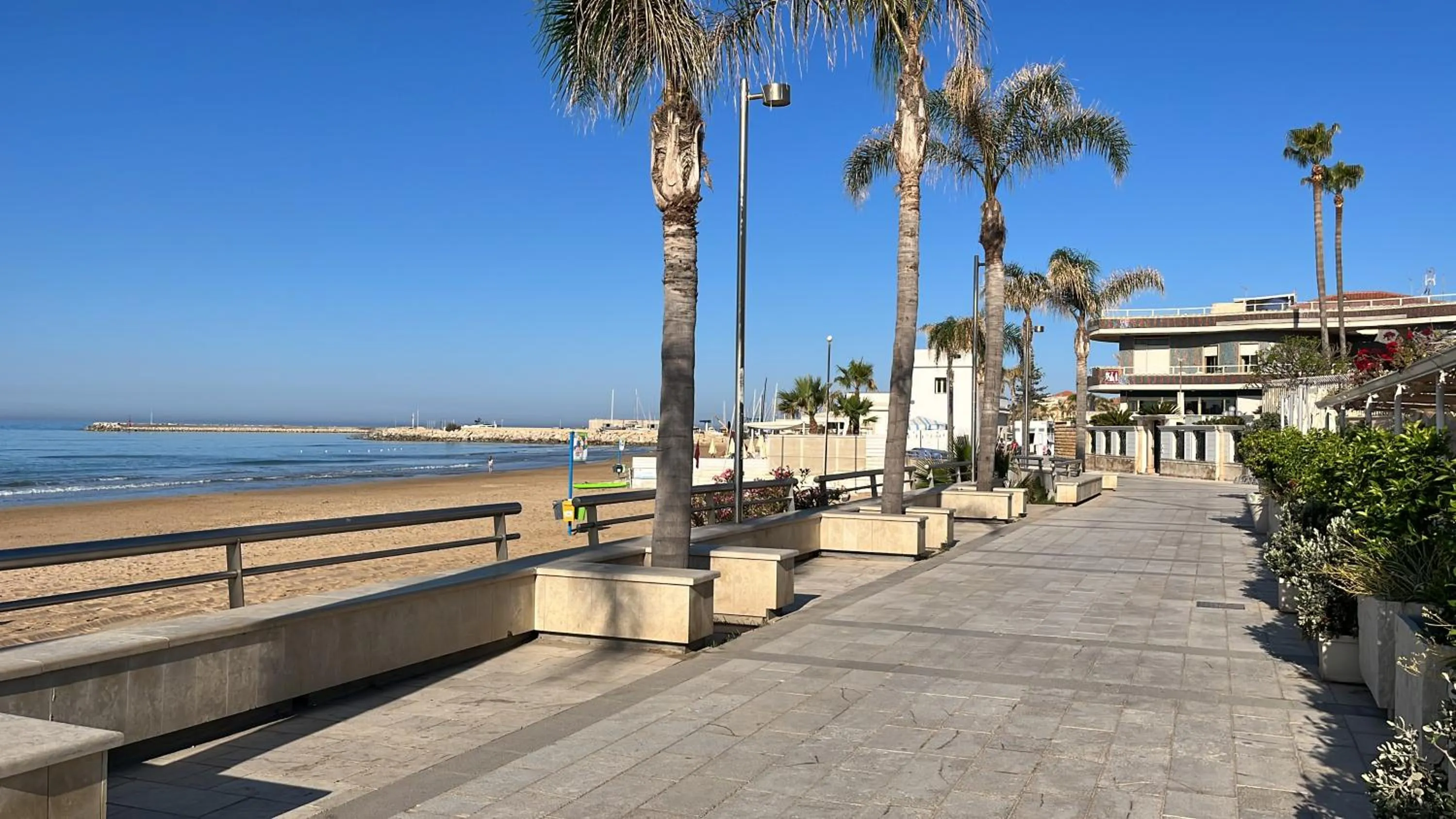 Property building in L'Onda