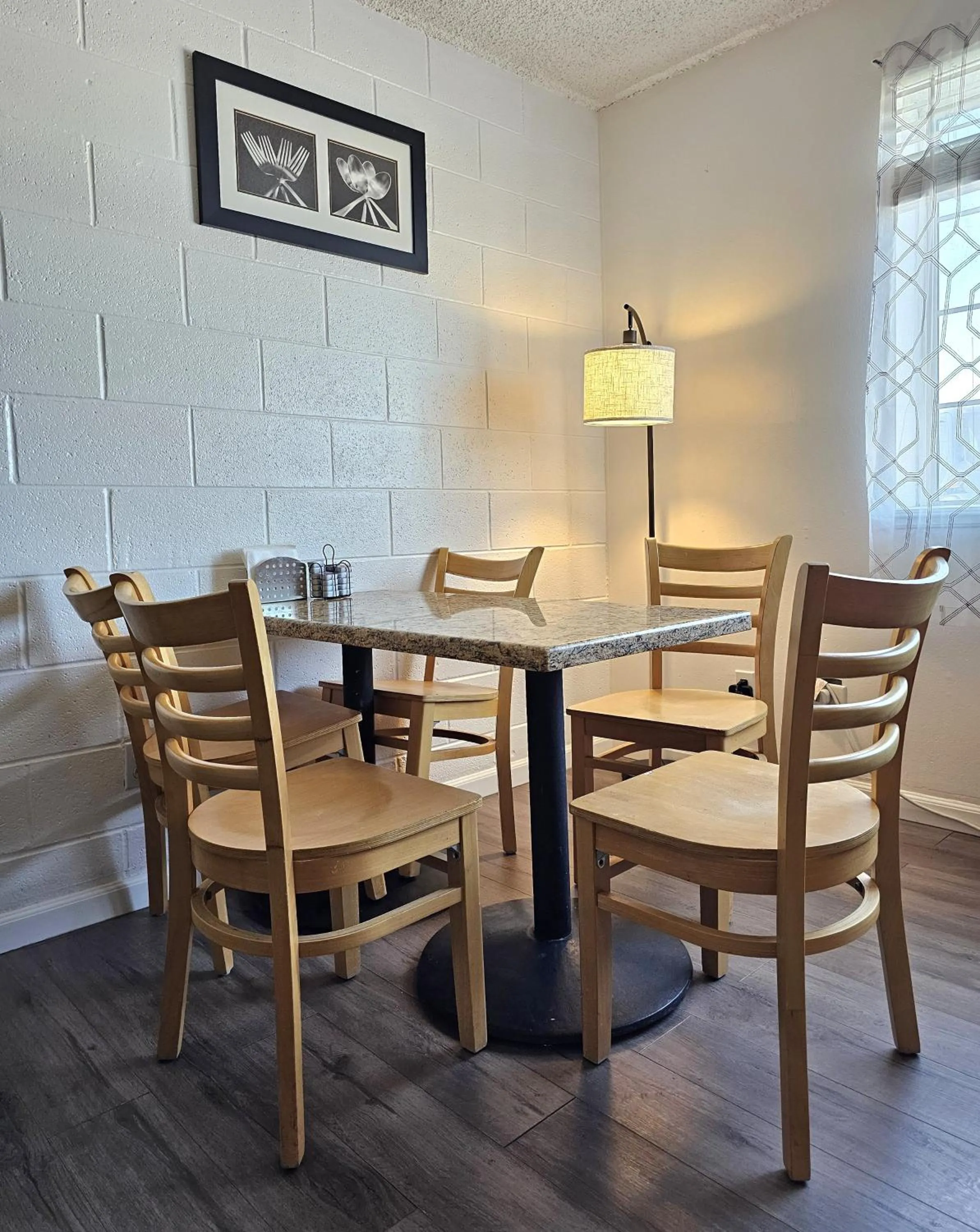 Breakfast in 1st Choice Inn of Rawlins