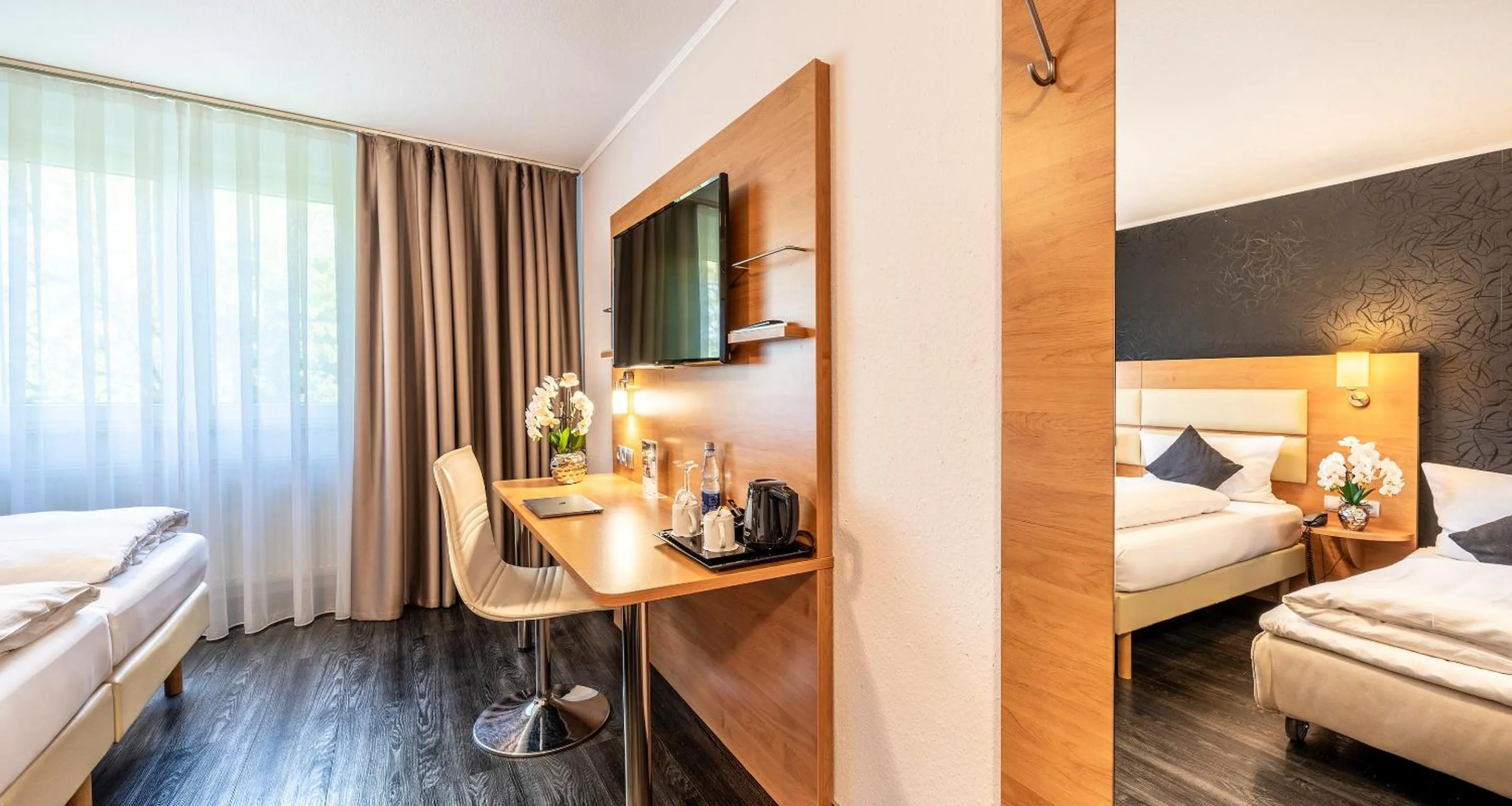 TV and multimedia, Bed in PLAZA INN Stuttgart Airport Messe