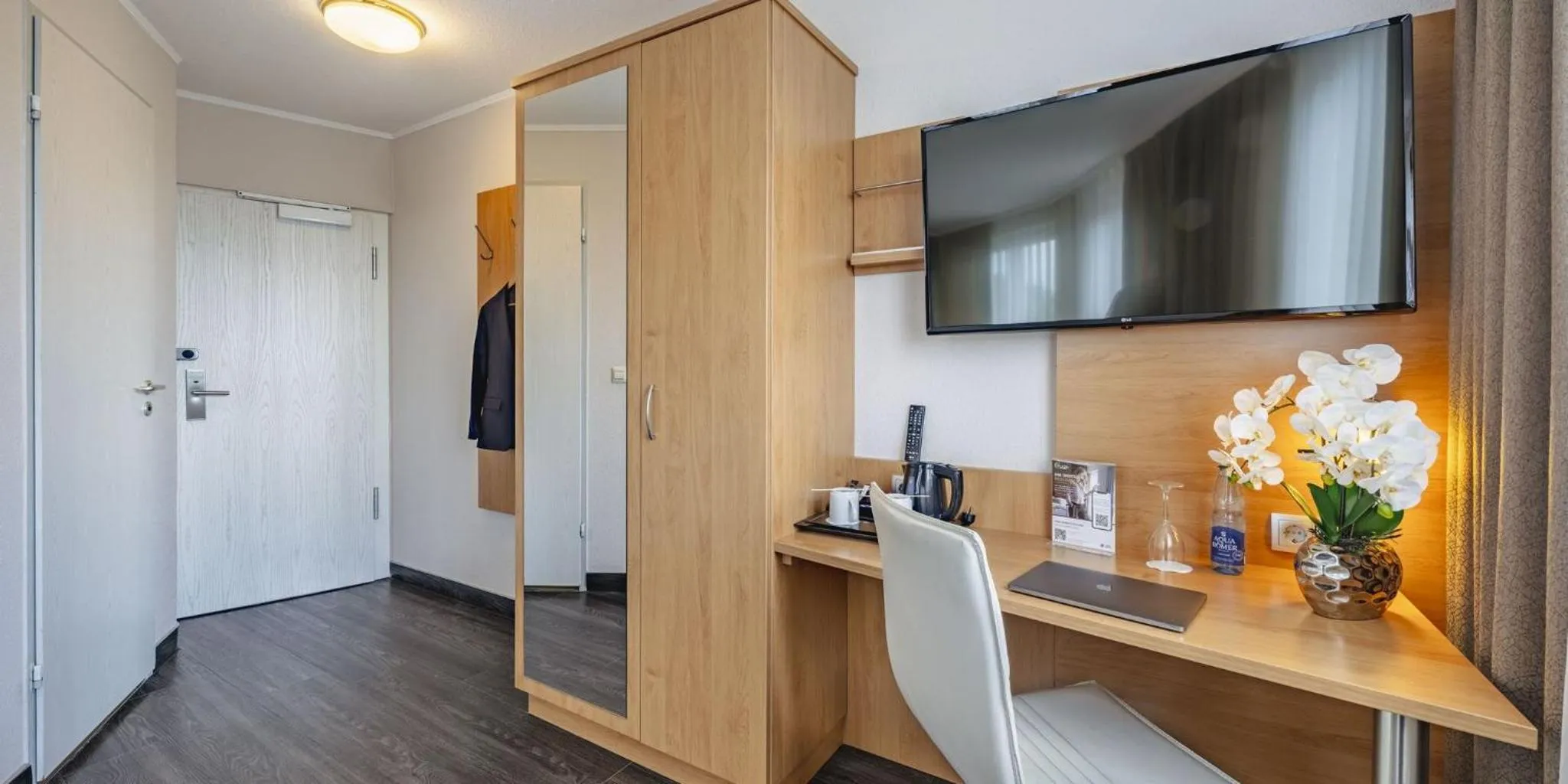 Photo of the whole room in PLAZA INN Stuttgart Airport Messe