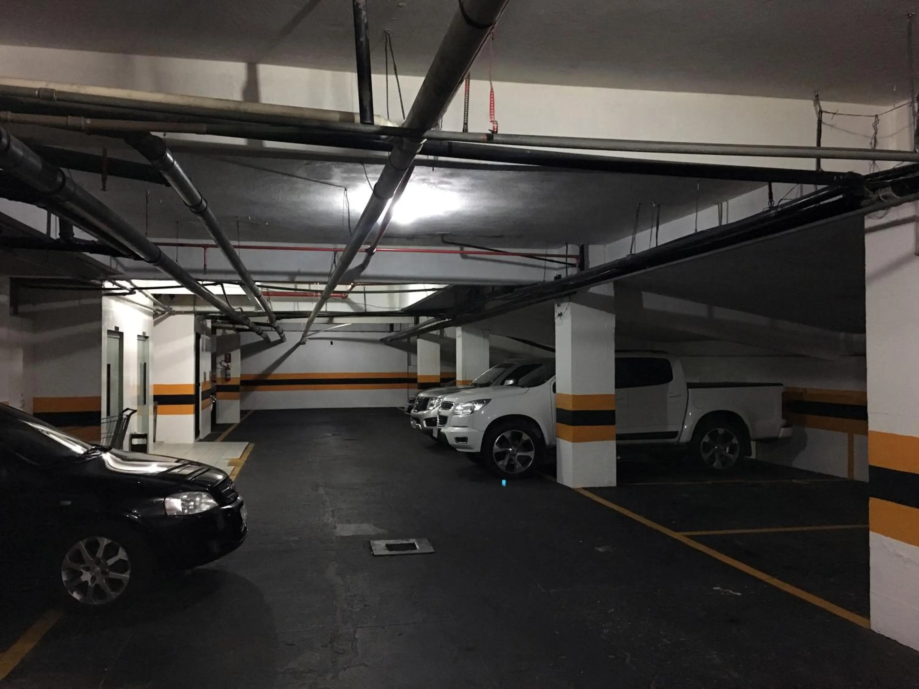 Property building in Luzon Flat Meireles Praia