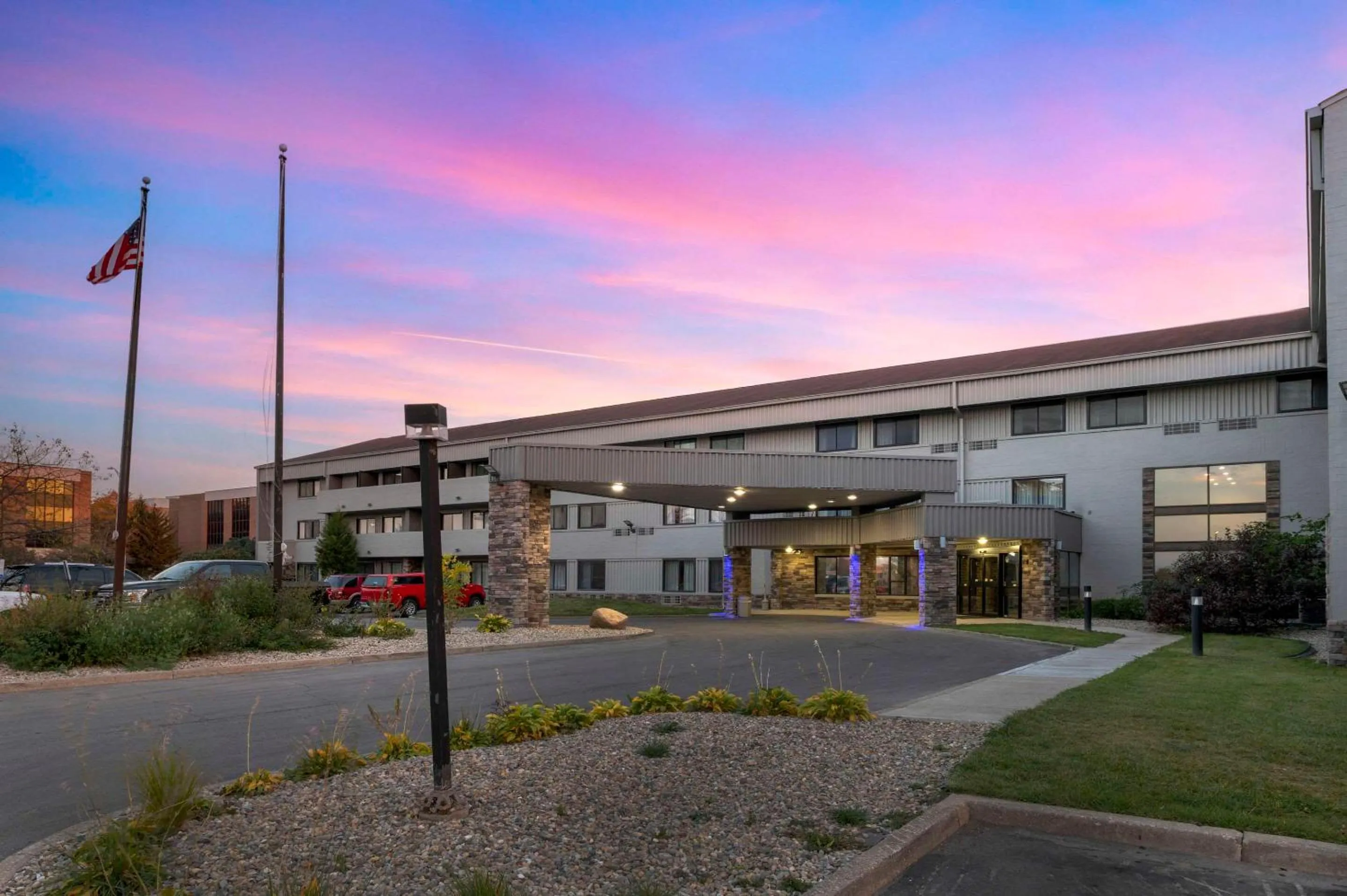 Property building in Comfort Inn & Suites Indianapolis Northwest - College Park