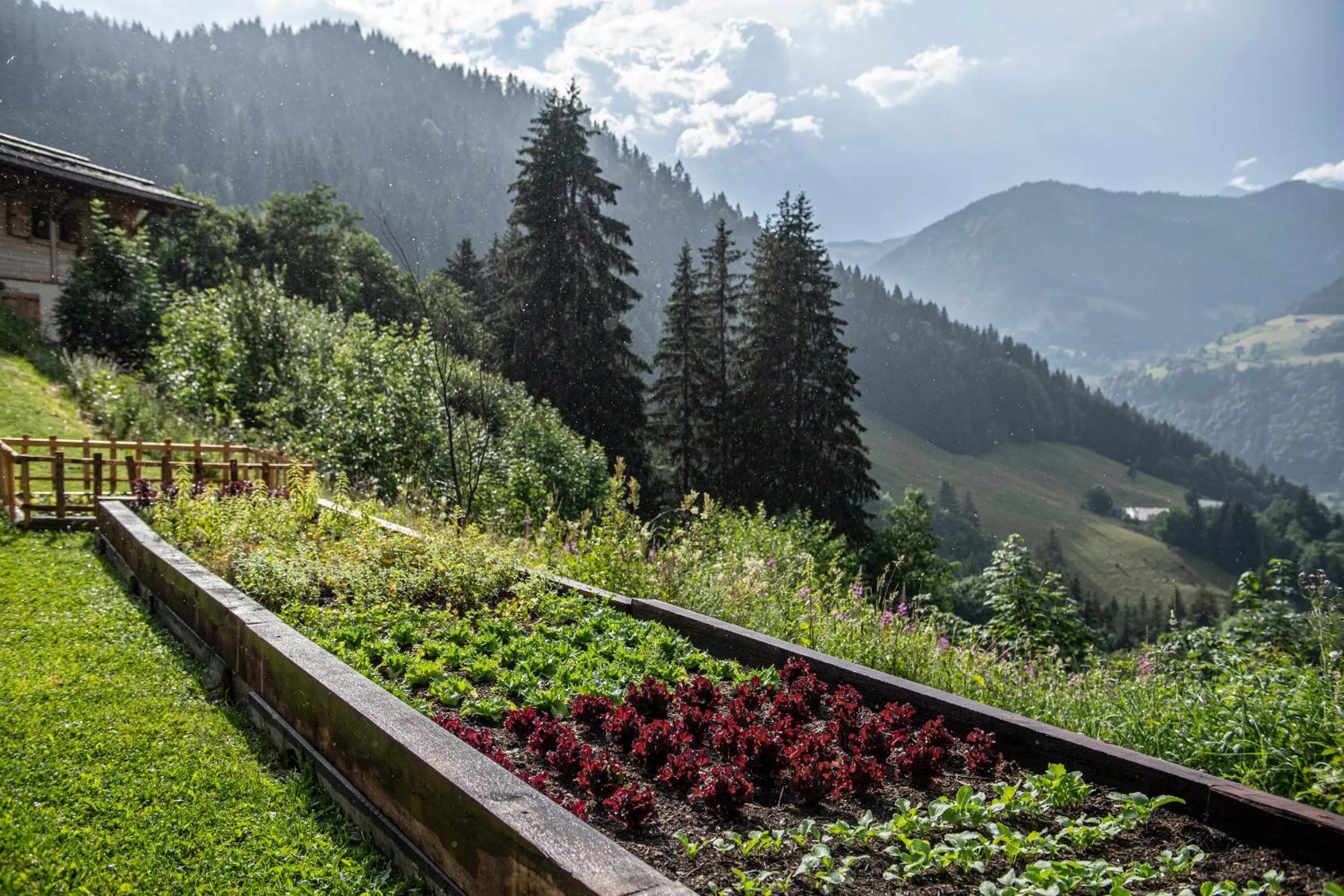 Garden in Flocons de Sel - Relais & Chateaux