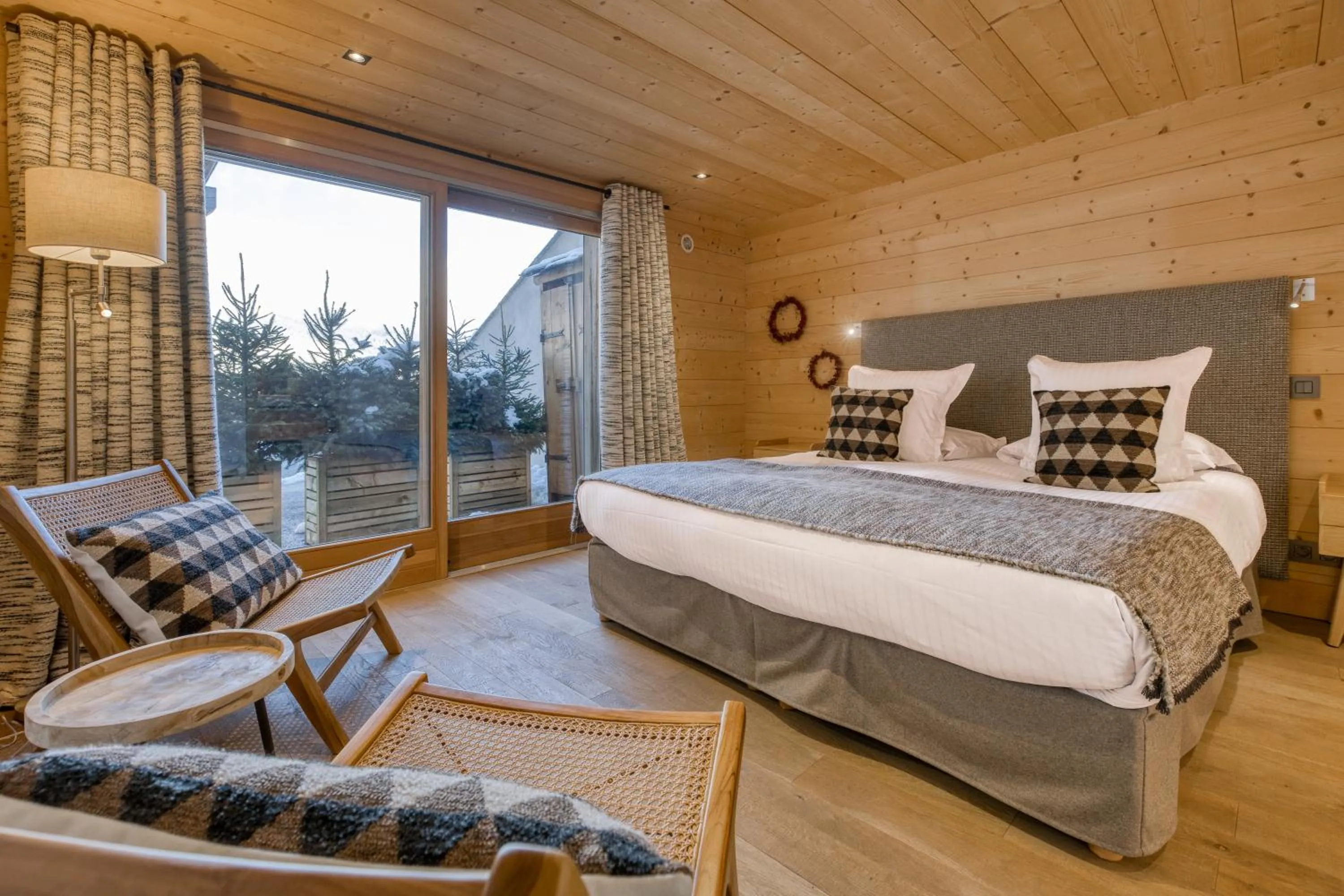 Bed in Flocons de Sel - Relais & Chateaux