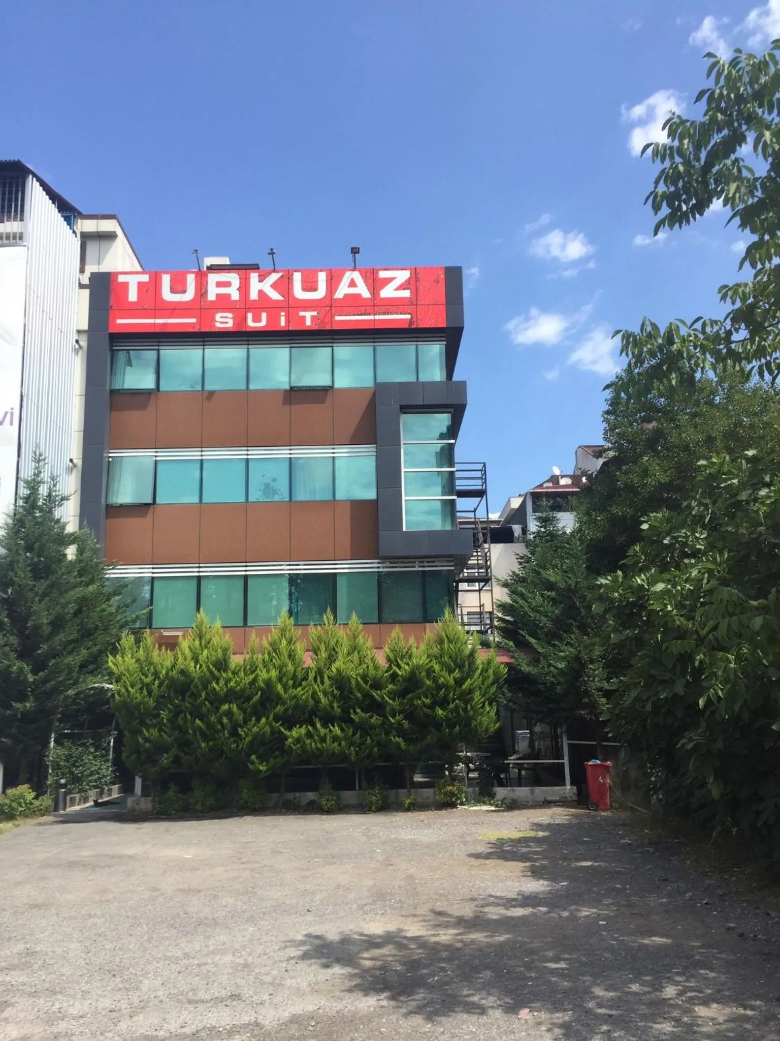 Property building in 216 Turkuaz Suit