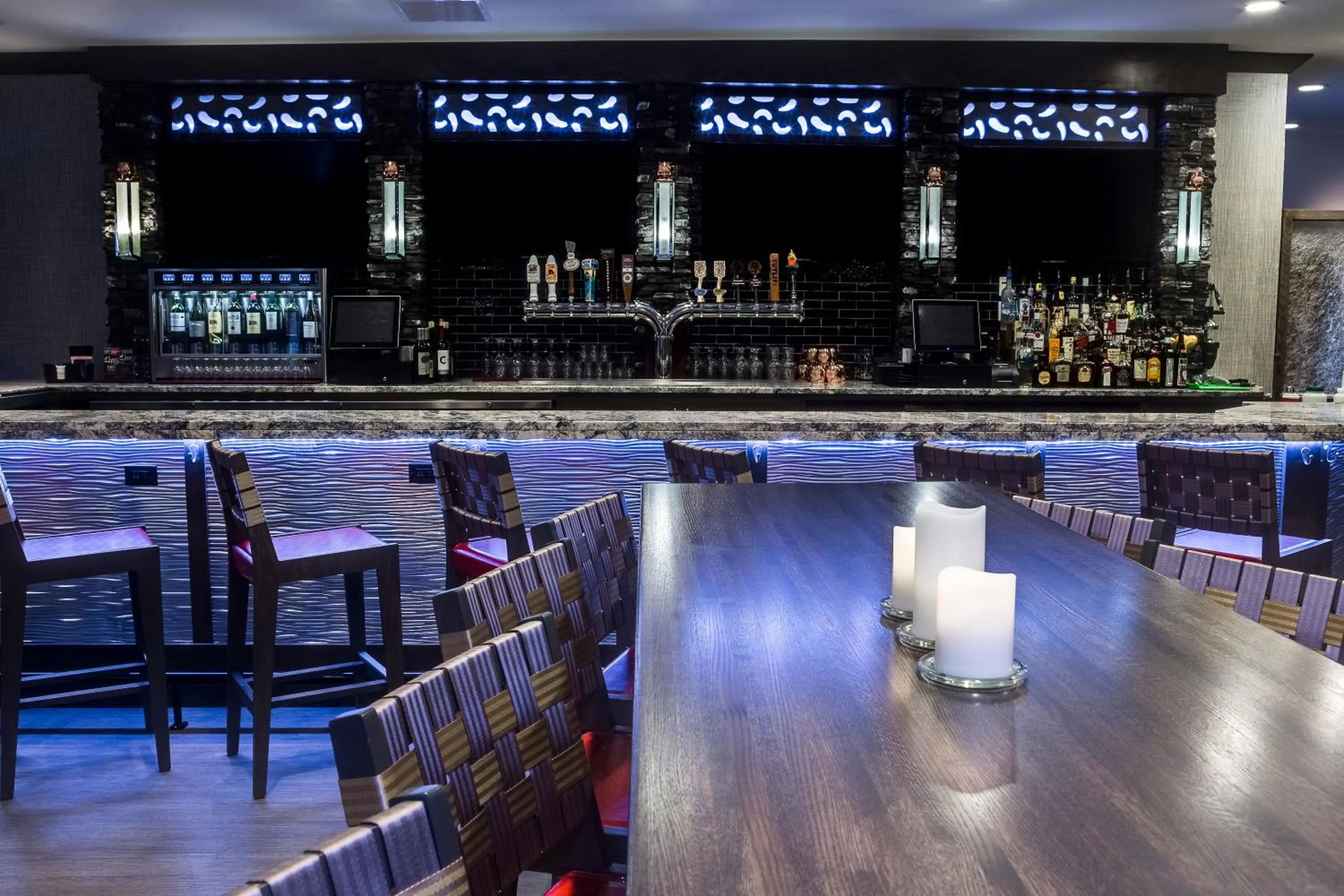 Restaurant/places to eat in Radisson Hotel & Conference Center Coralville - Iowa City