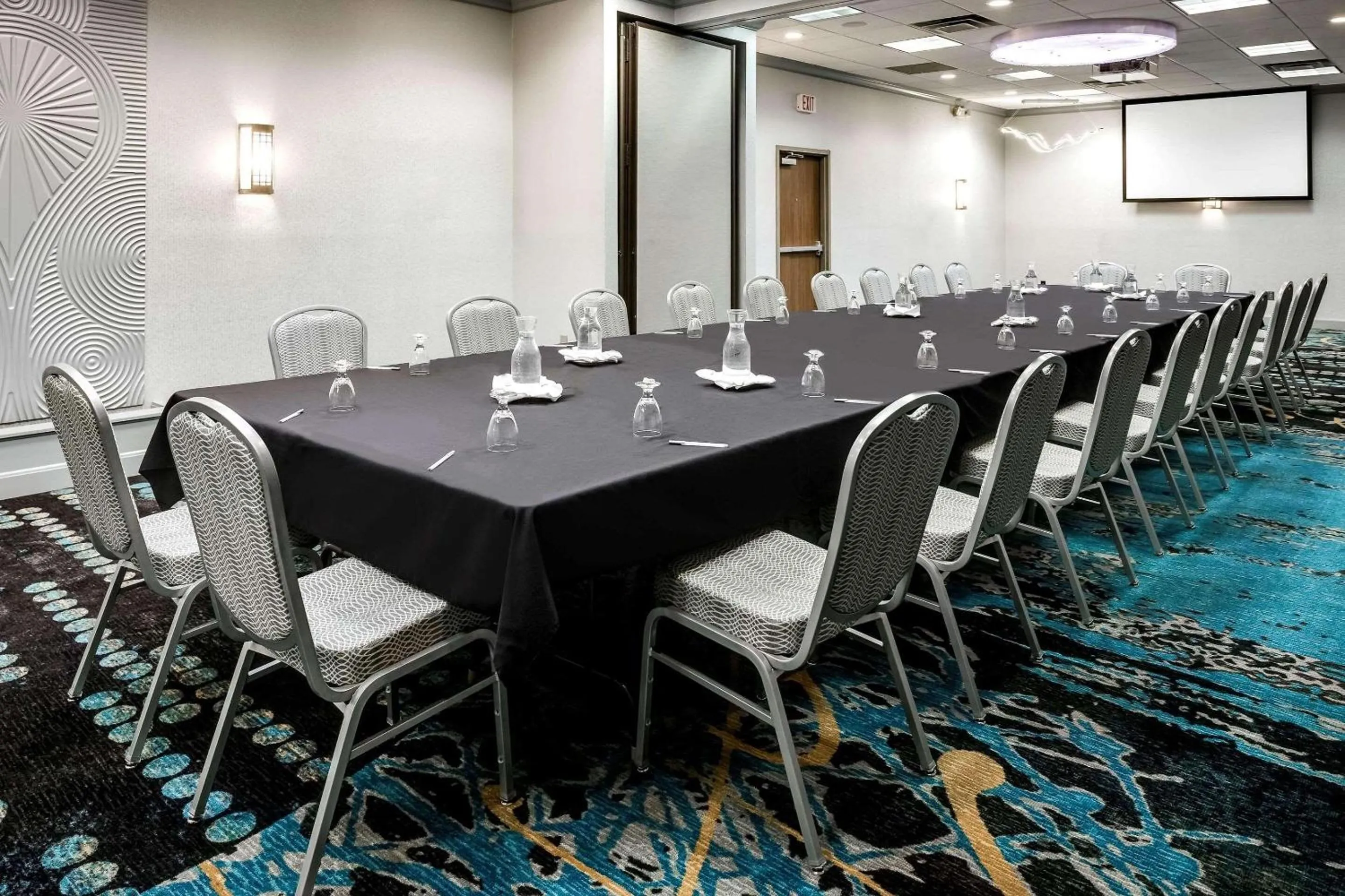 Meeting/conference room in Radisson Hotel & Conference Center Coralville - Iowa City