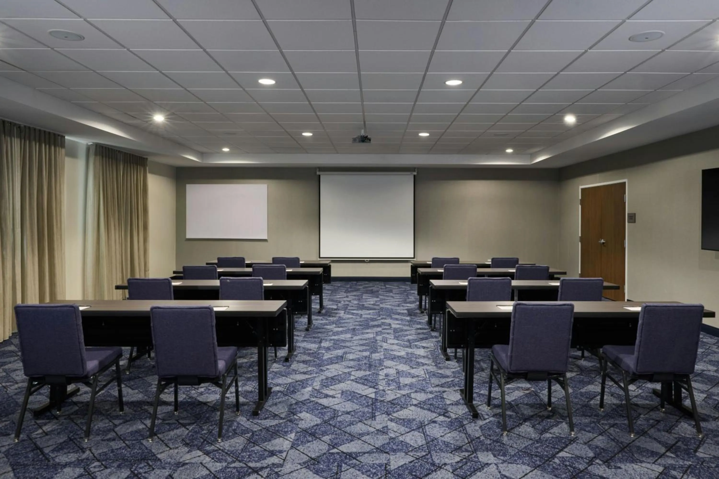 Meeting/conference room in Courtyard by Marriott Denver Southwest/Littleton