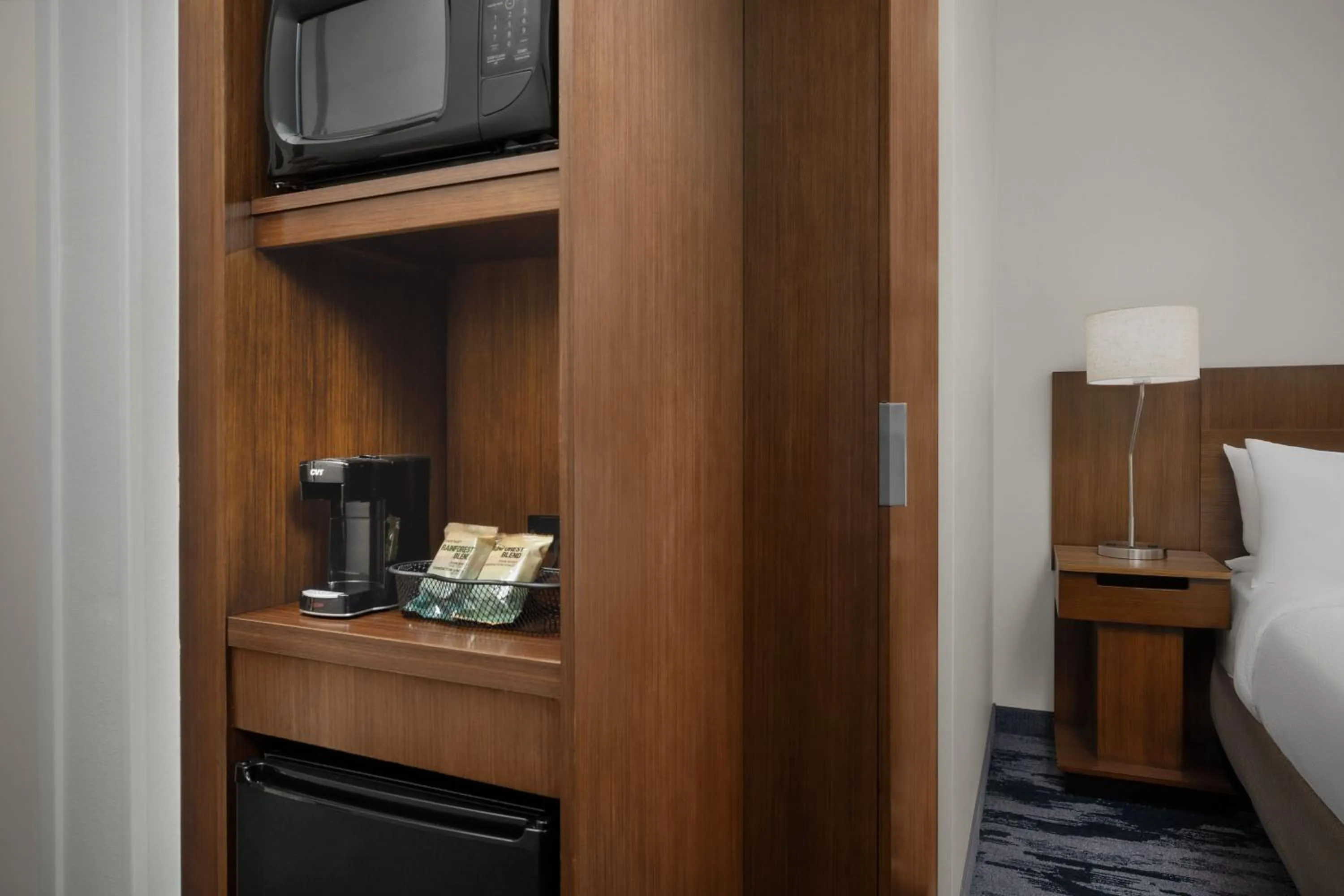 Photo of the whole room, Bed in Fairfield Inn & Suites by Marriott Panama City Beach