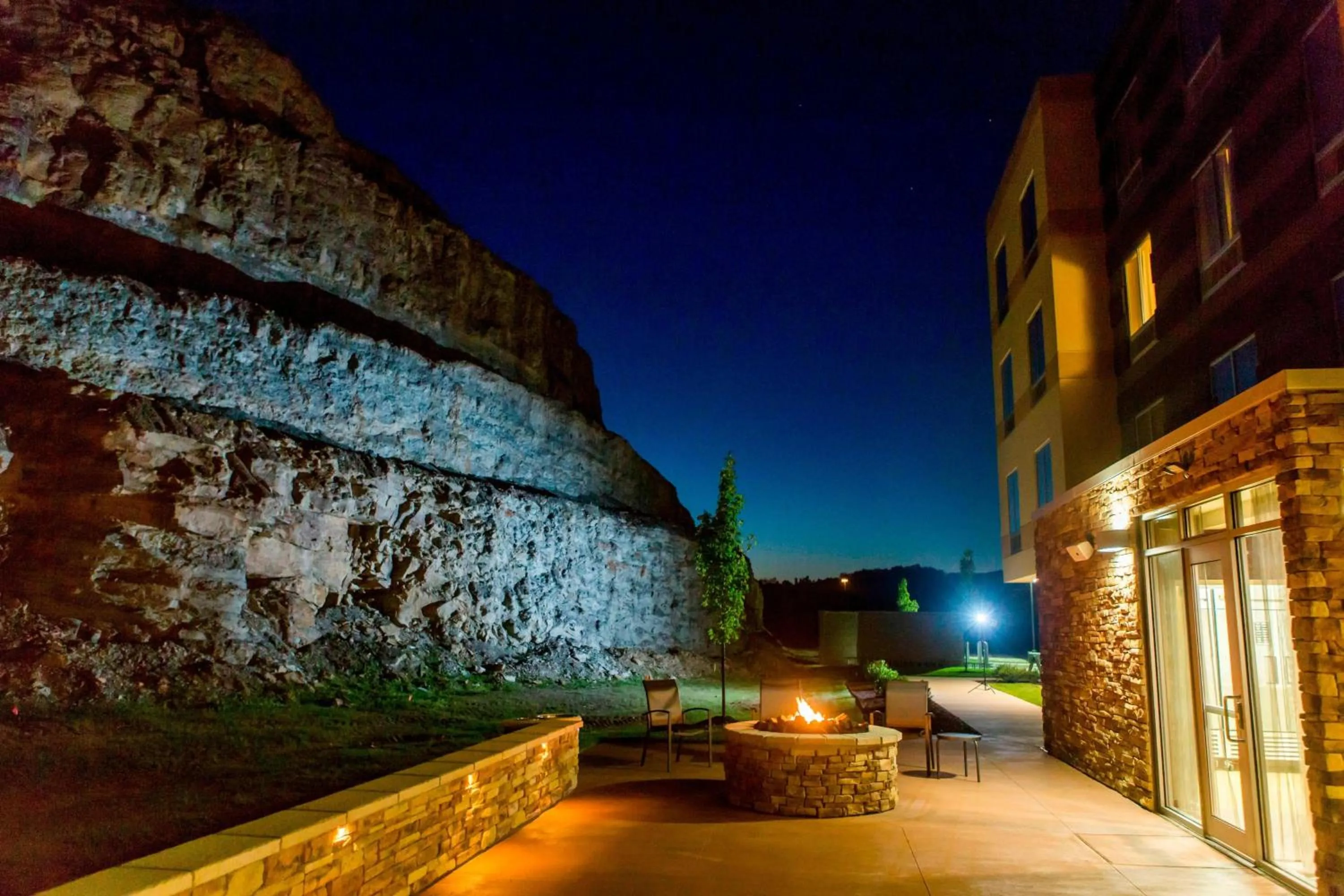 Other in Fairfield by Marriott Cambridge