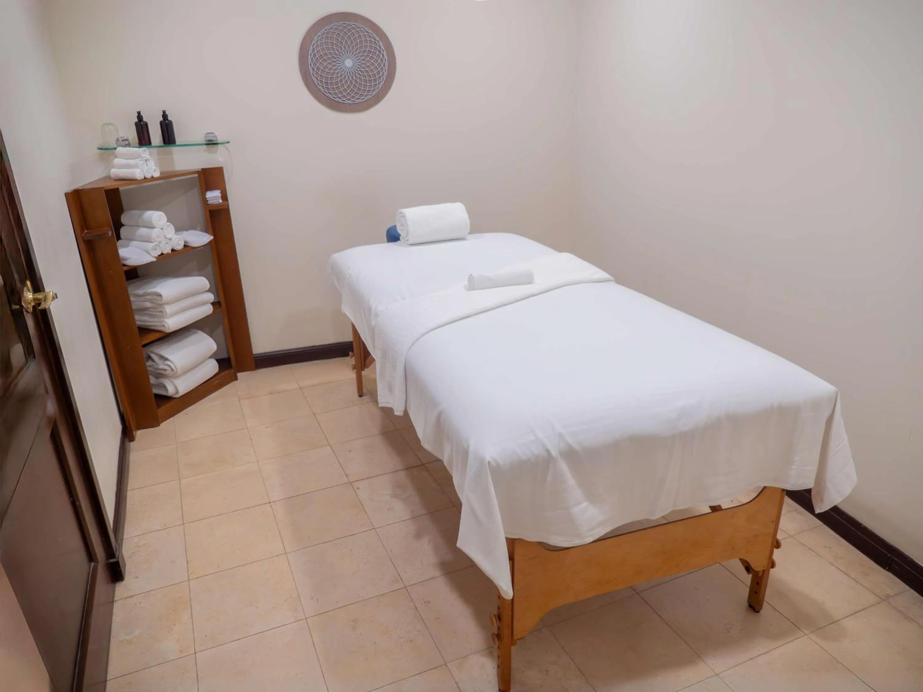 Spa and wellness centre/facilities in MS Milenium Monterrey Curio Collection by Hilton