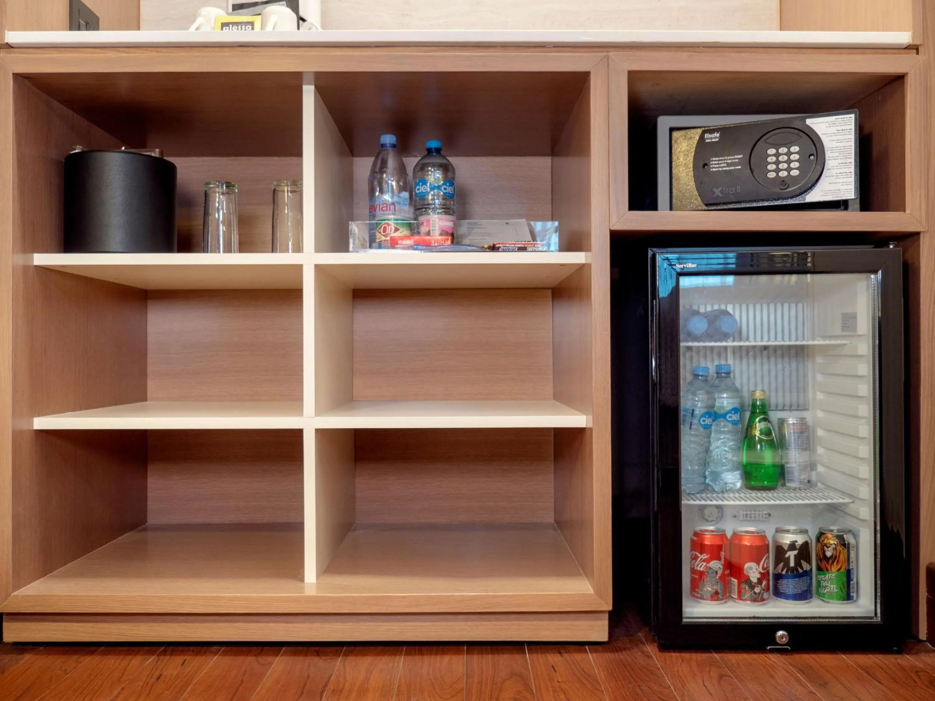 Photo of the whole room in MS Milenium Monterrey Curio Collection by Hilton