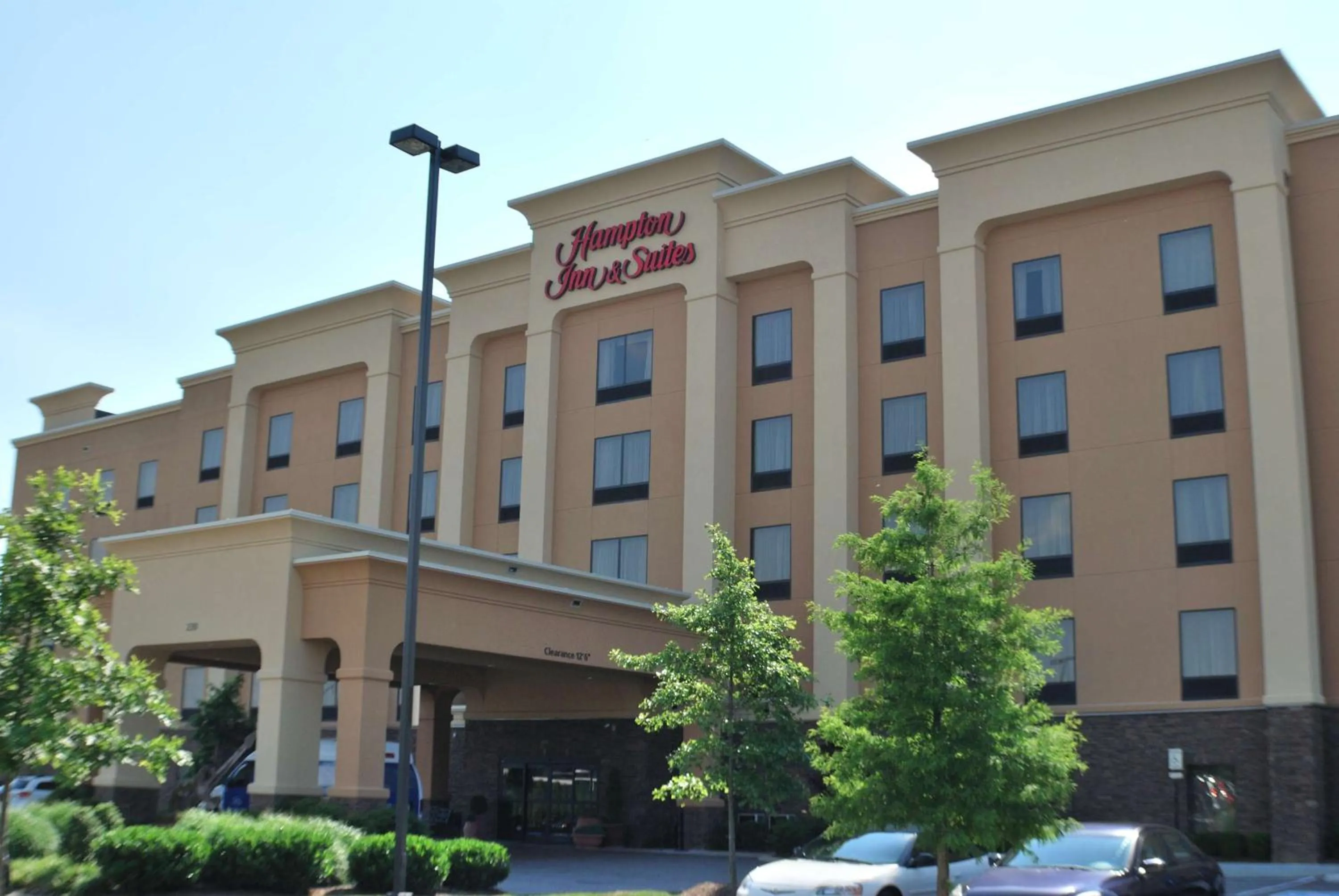 Property building in Hampton Inn & Suites Nashville at Opryland