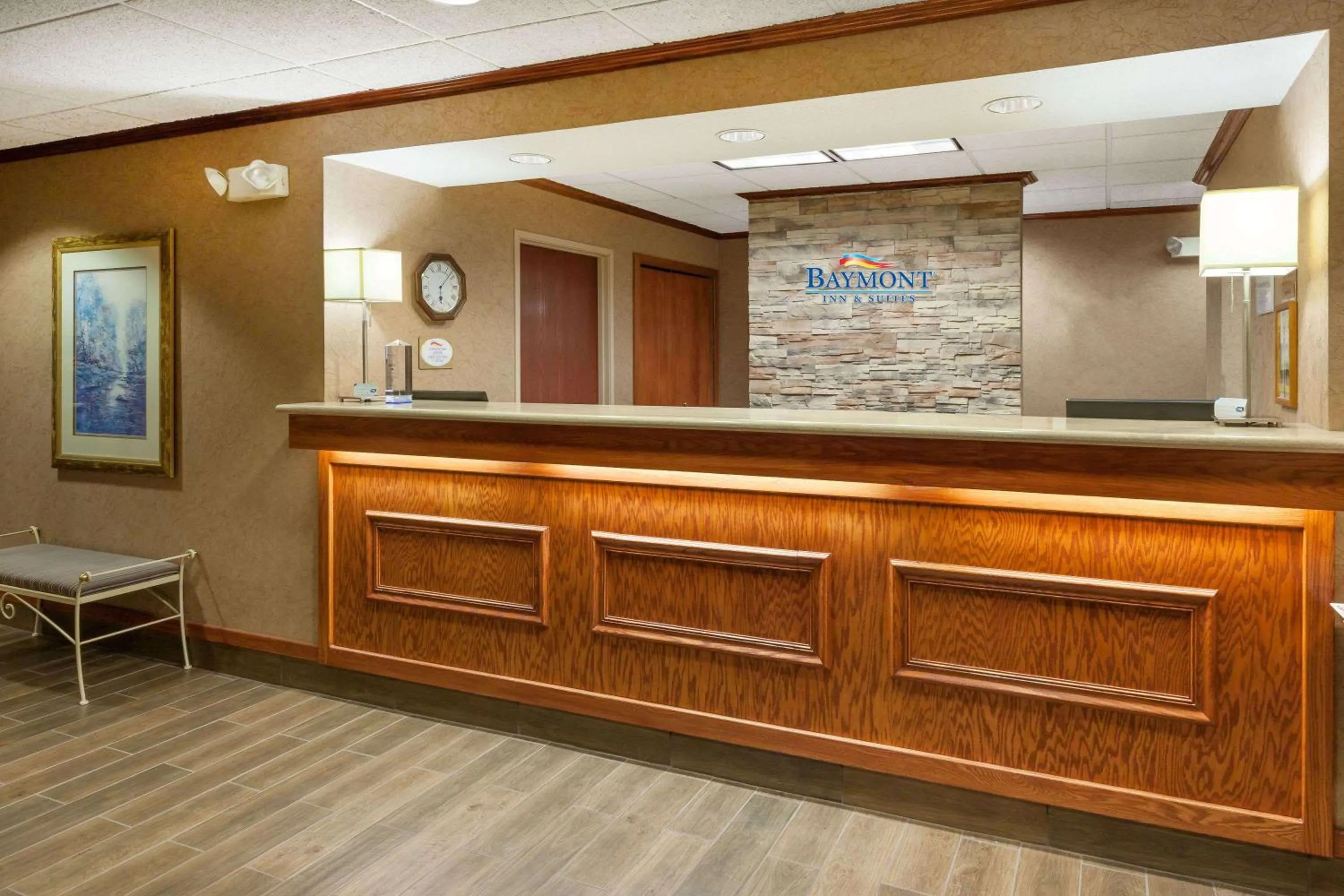 Lobby or reception in Baymont by Wyndham Chelsea