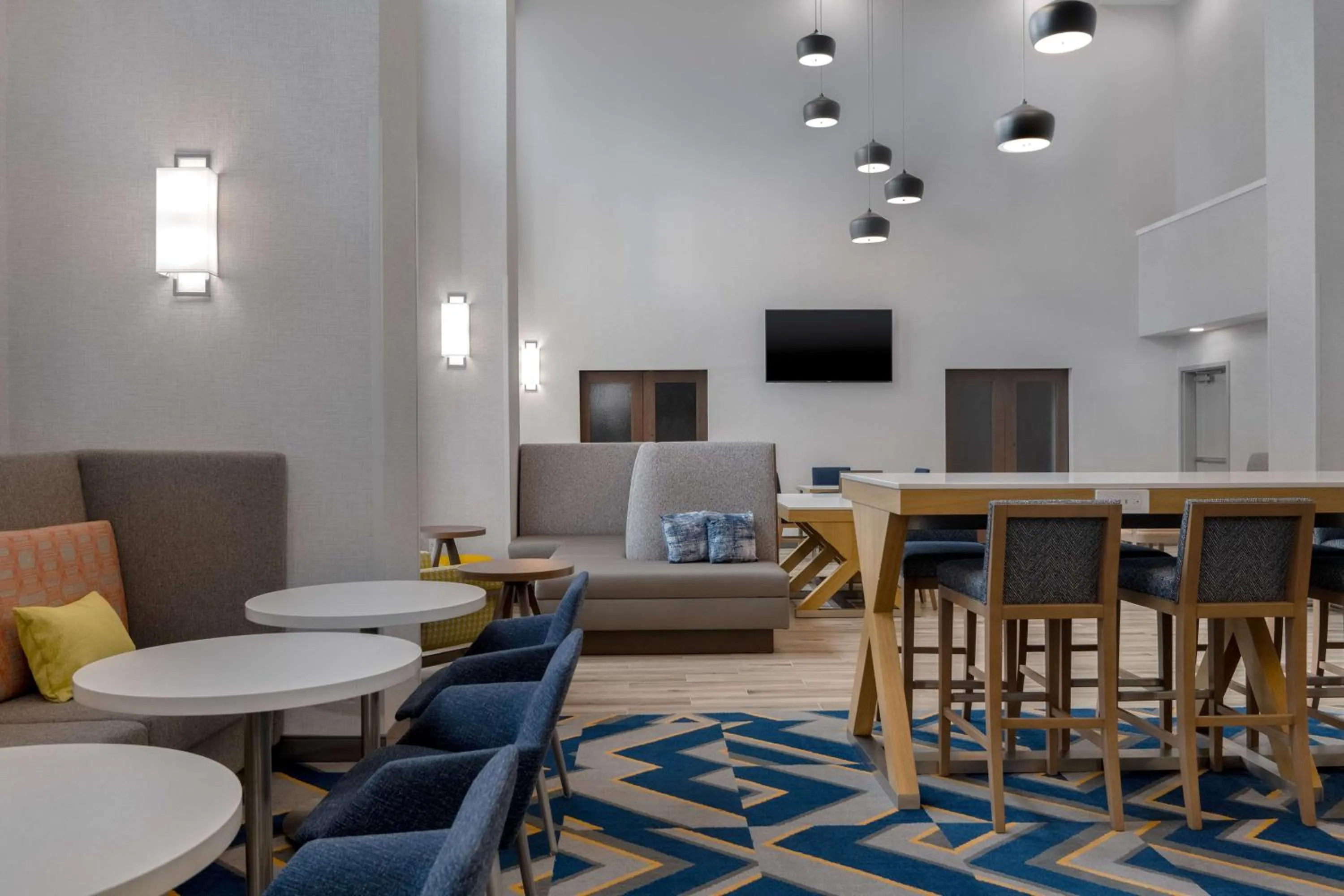 Breakfast in Hampton Inn & Suites Billings West I-90