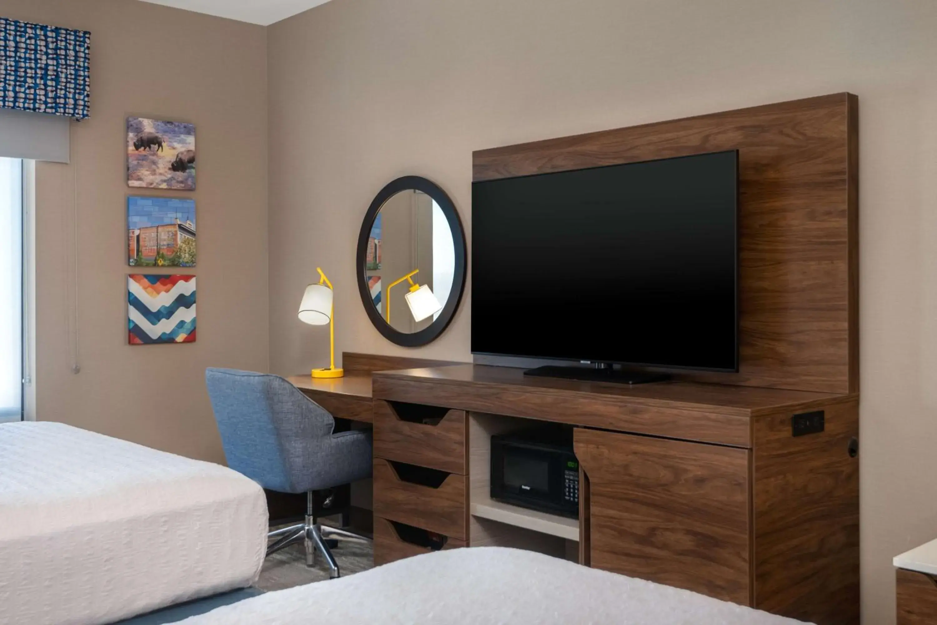 Queen Room with Two Queen Beds in Hampton Inn & Suites Billings West I-90 Queen Room with Two Queen Beds in Hampton Inn & Suites Billings West I-90