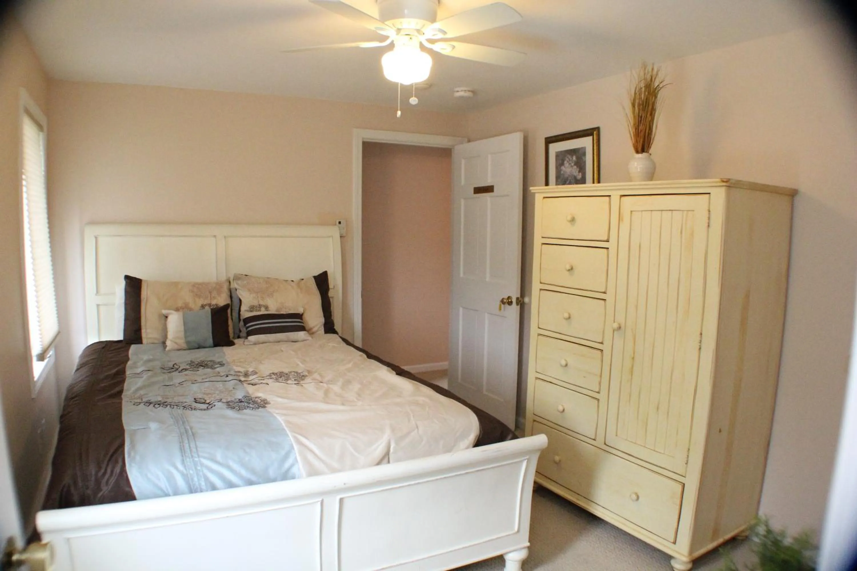 Bed in The Inn at Quail Run