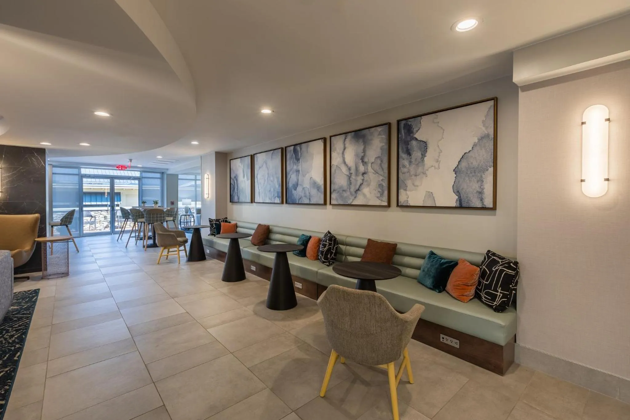 Property building in Holiday Inn Anderson by IHG