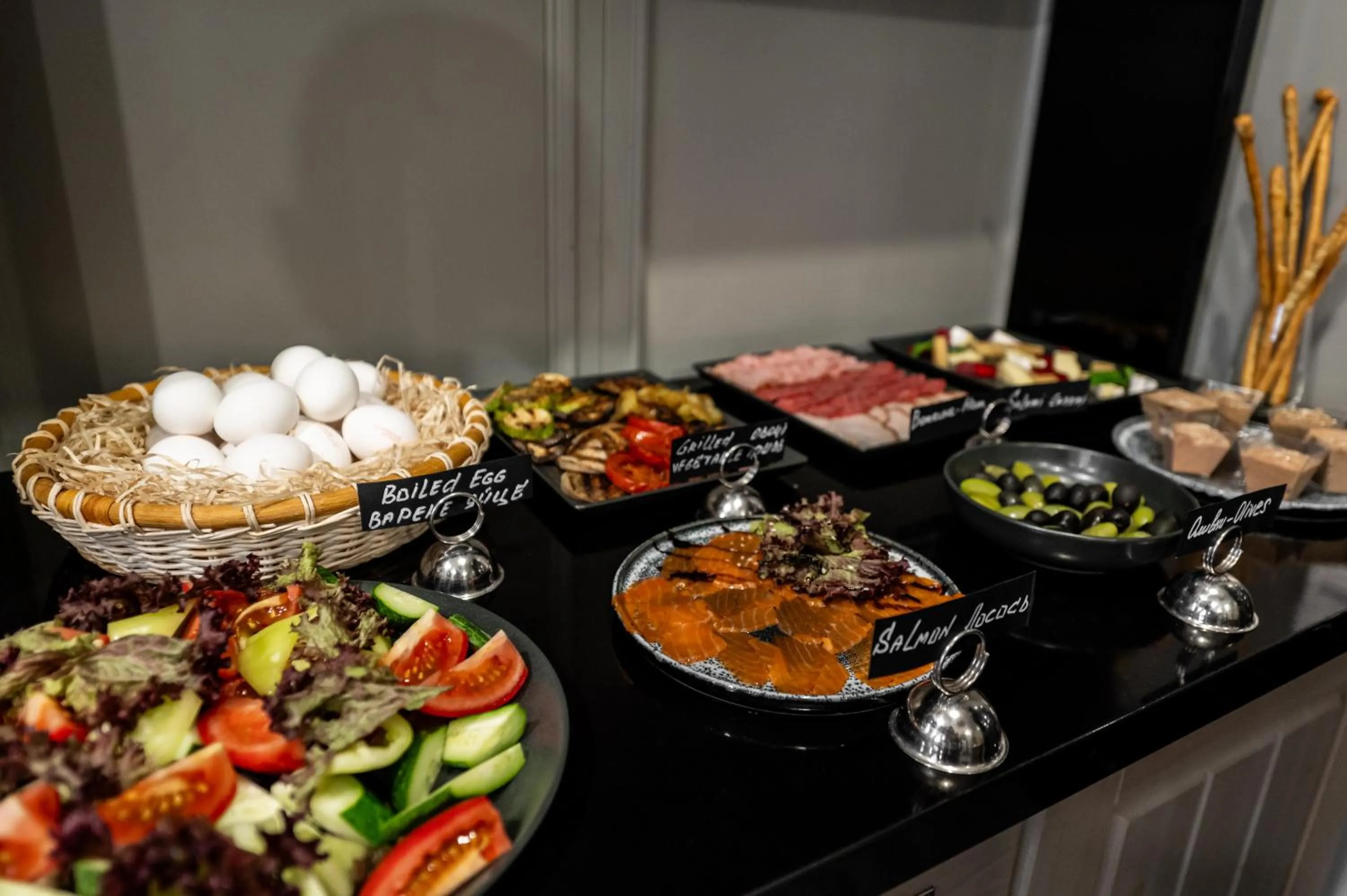 Food close-up in Wall Street - Maestro