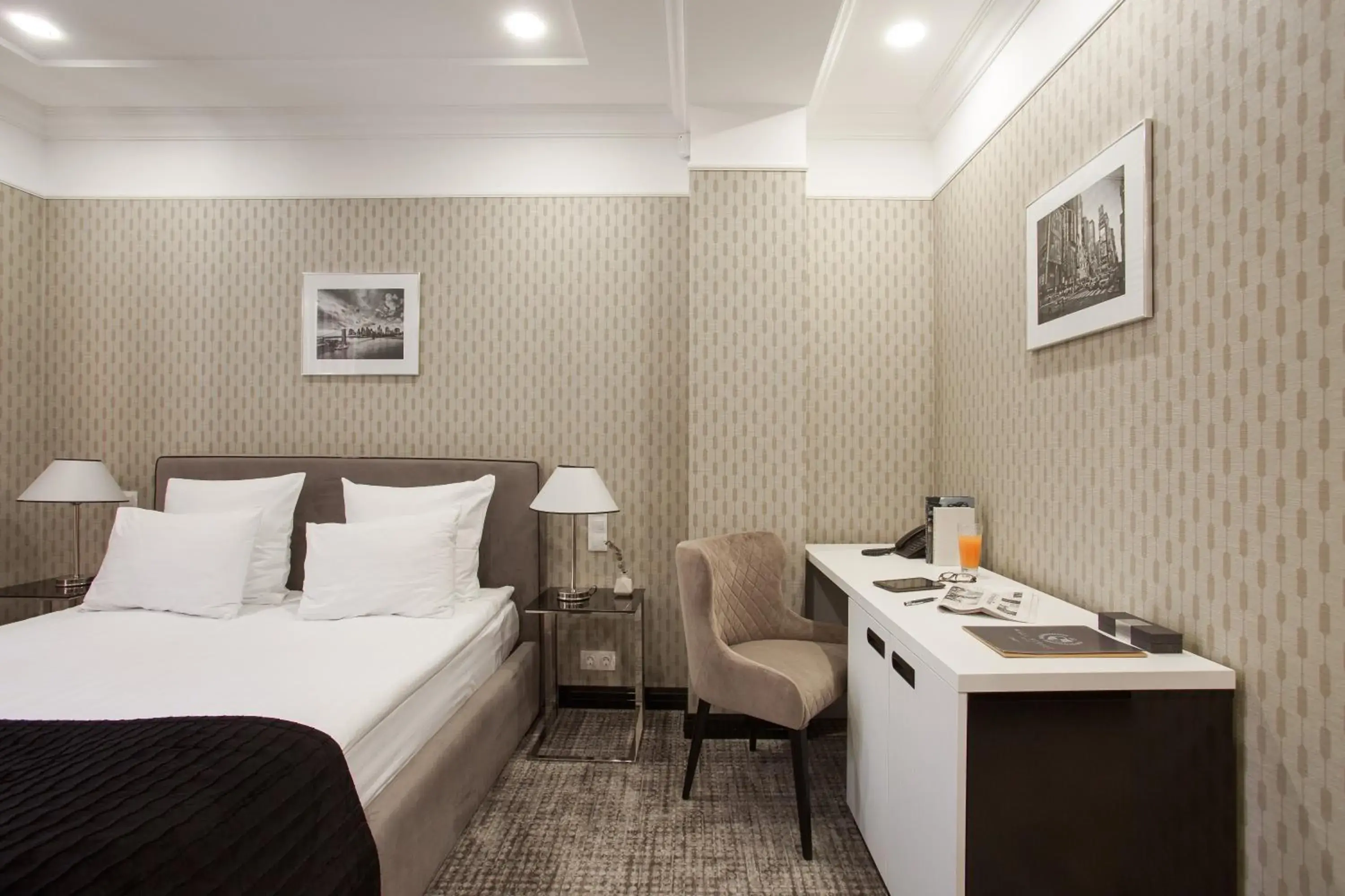 Standard Double Room - single occupancy in Wall Street - Maestro Standard Double Room - single occupancy in Wall Street - Maestro