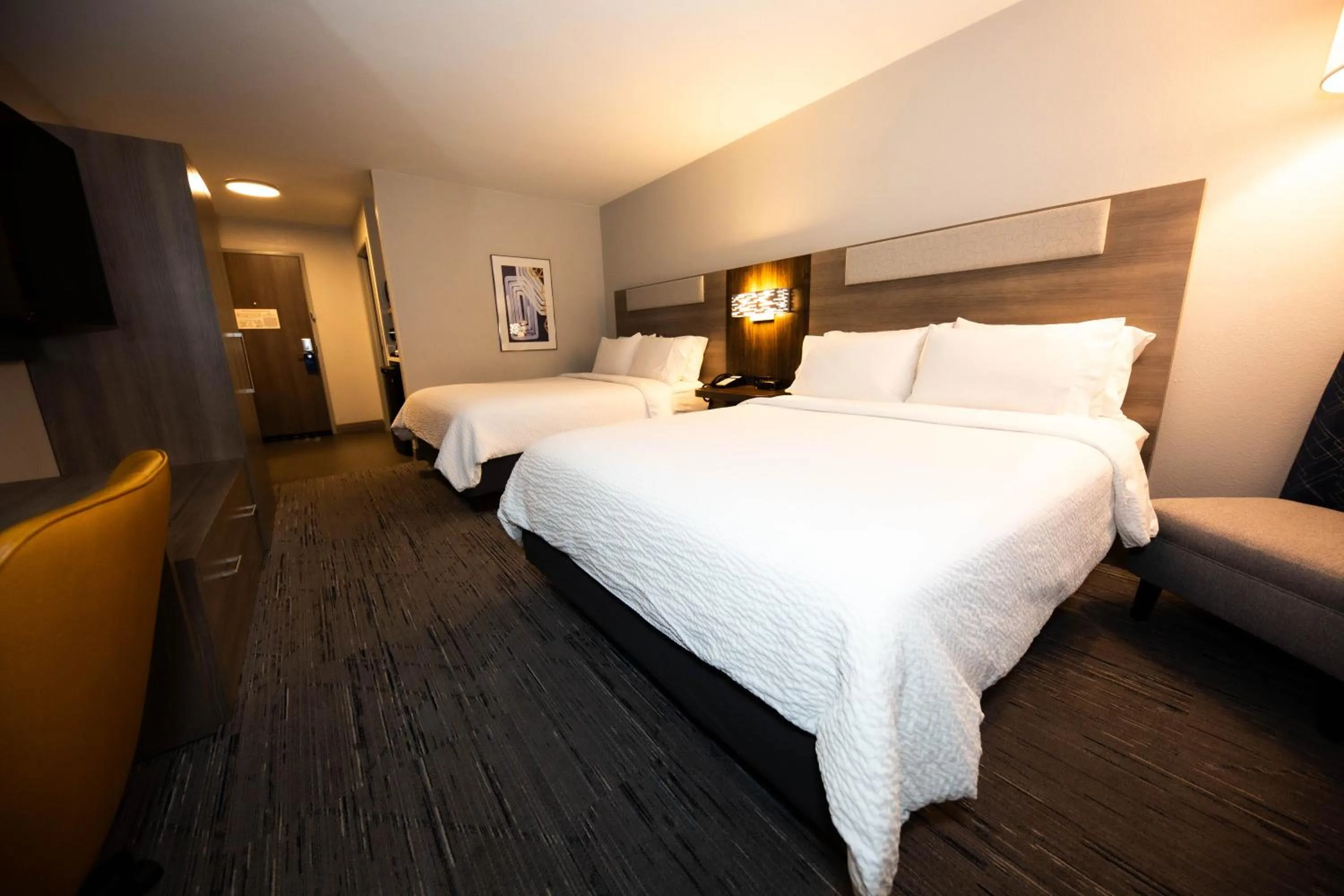 Bed in Holiday Inn Express - Canyon by IHG