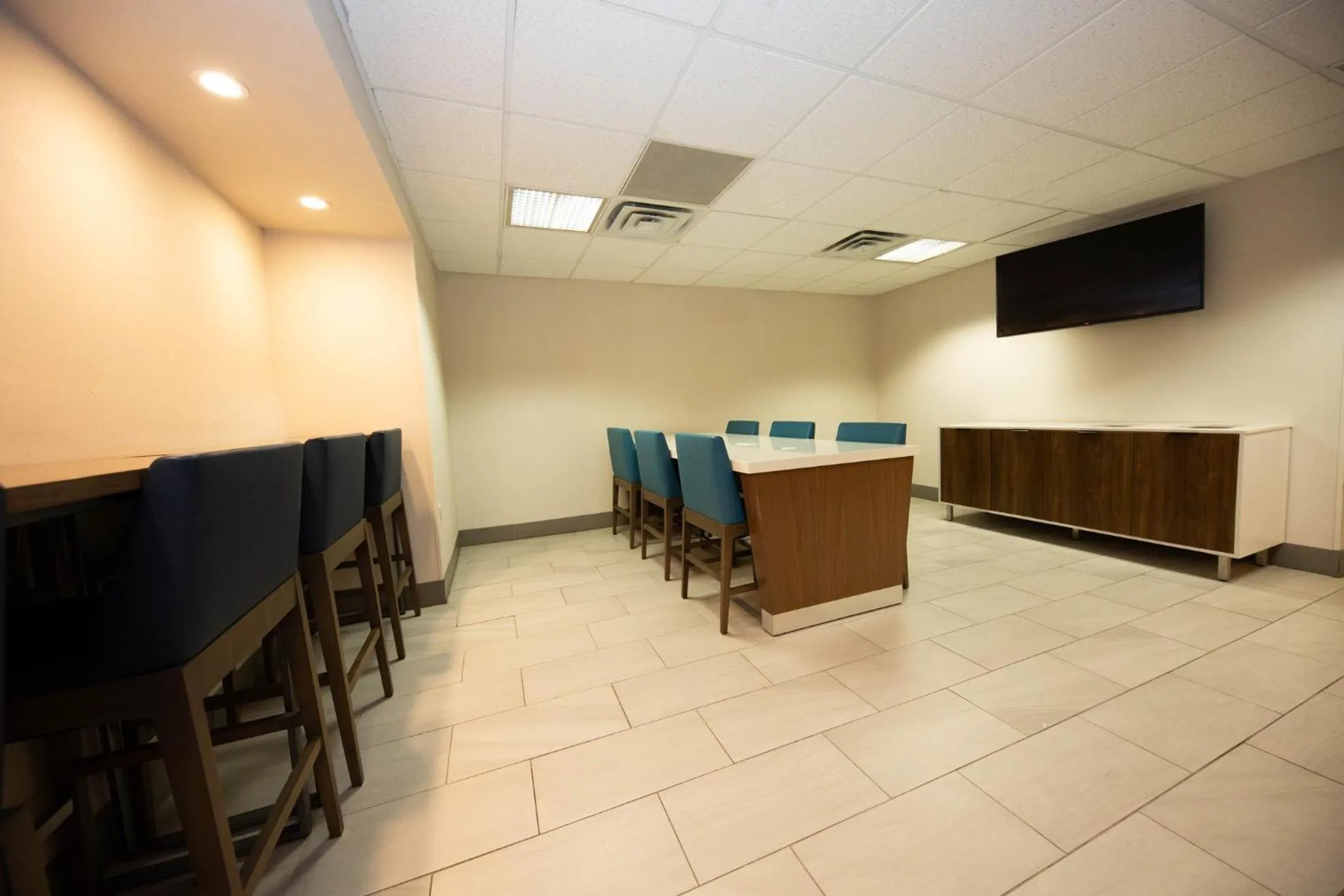 Breakfast in Holiday Inn Express - Canyon by IHG