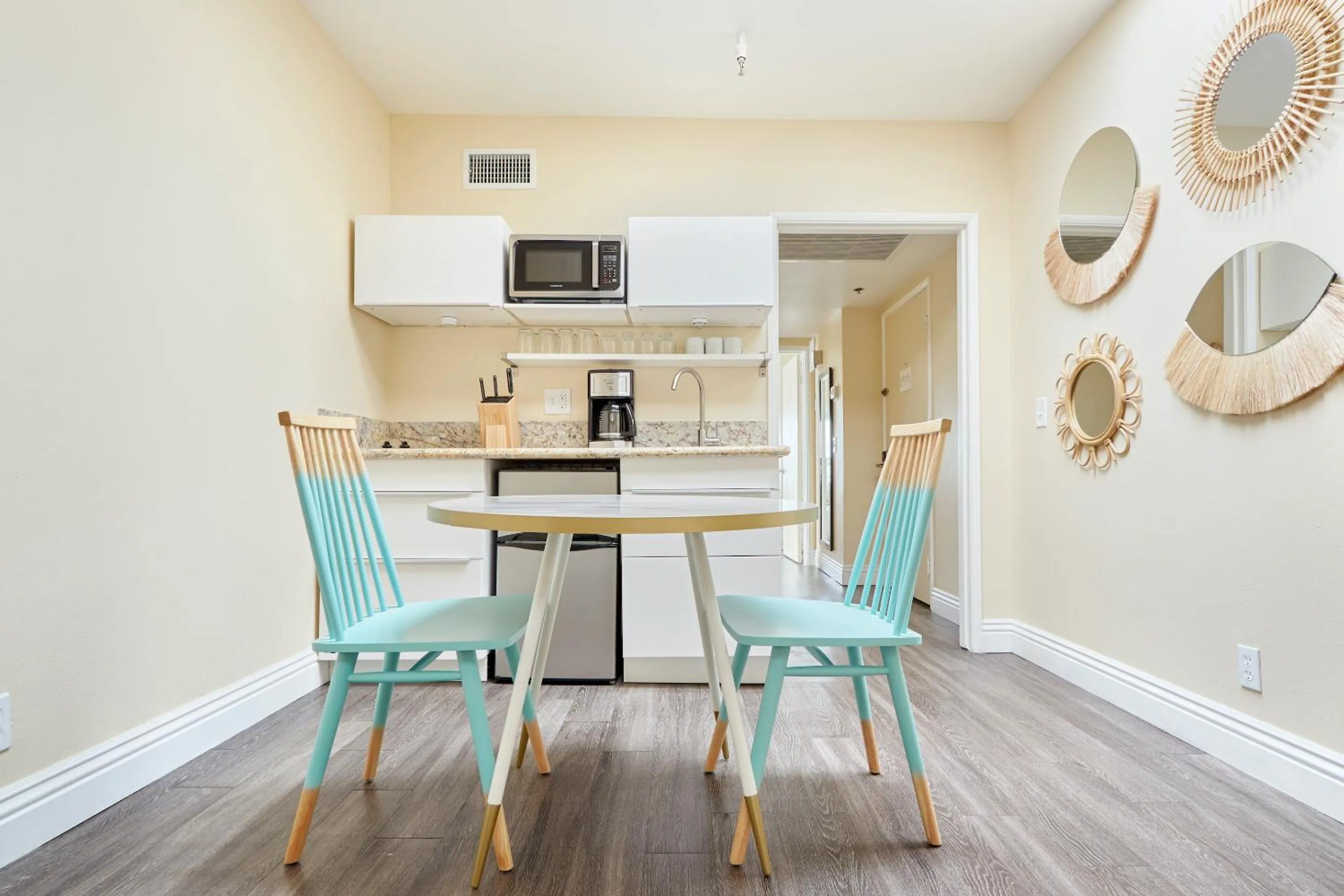 Kitchen or kitchenette in Sonder The Marin
