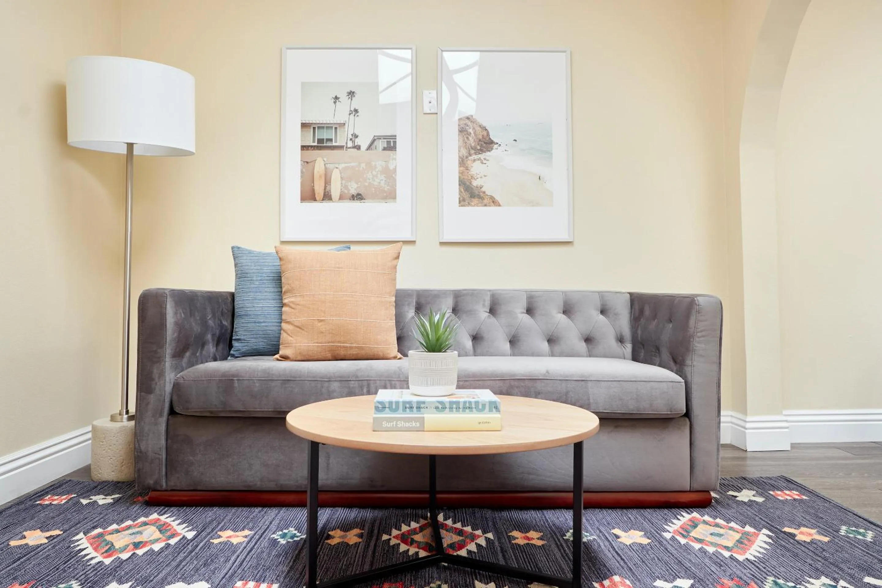 Living room in Sonder The Marin