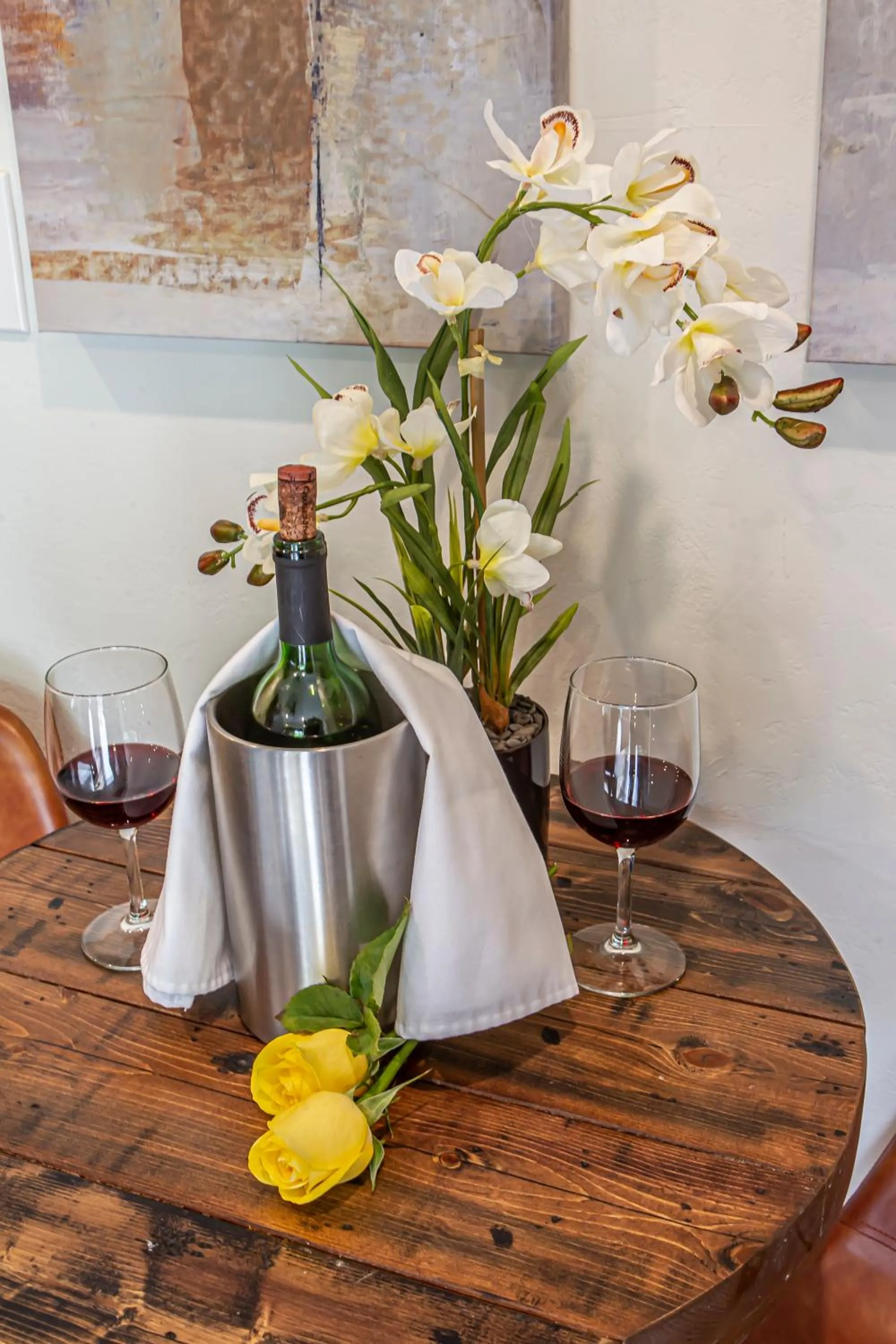 Seating area in Hotel California