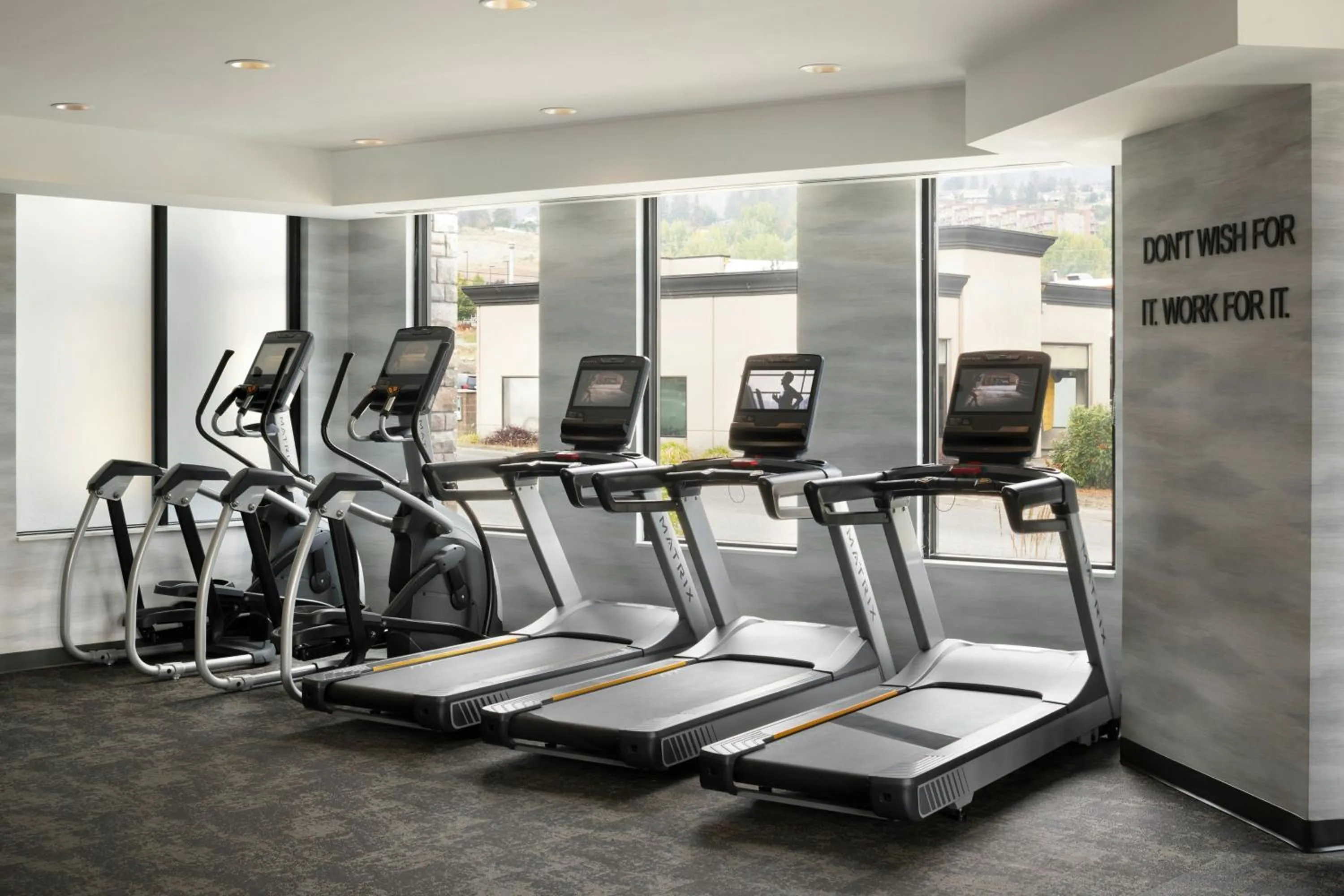 Fitness centre/facilities in Fairfield Inn & Suites by Marriott West Kelowna