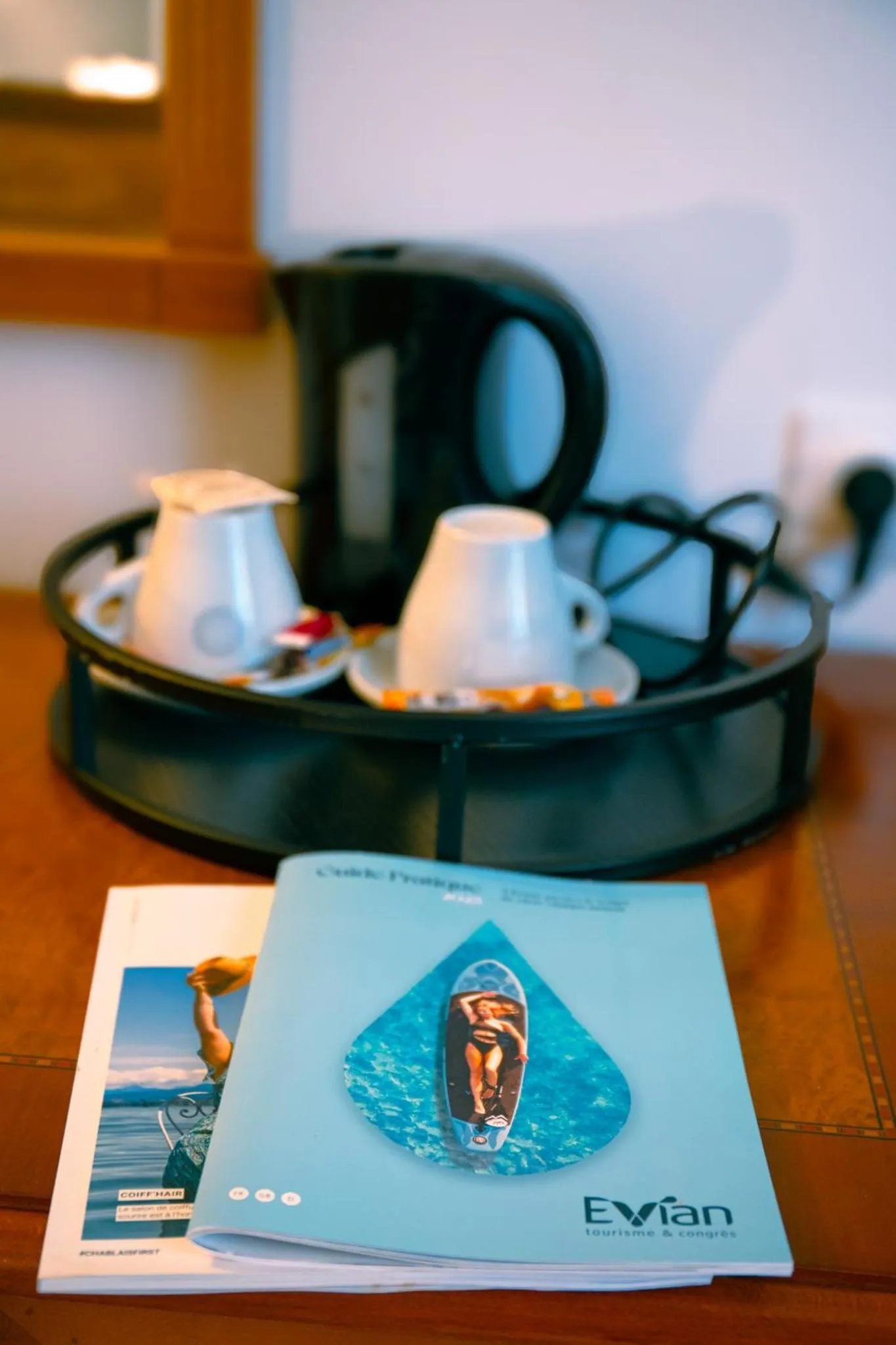 Coffee/tea facilities in Hotel Le Bourgogne