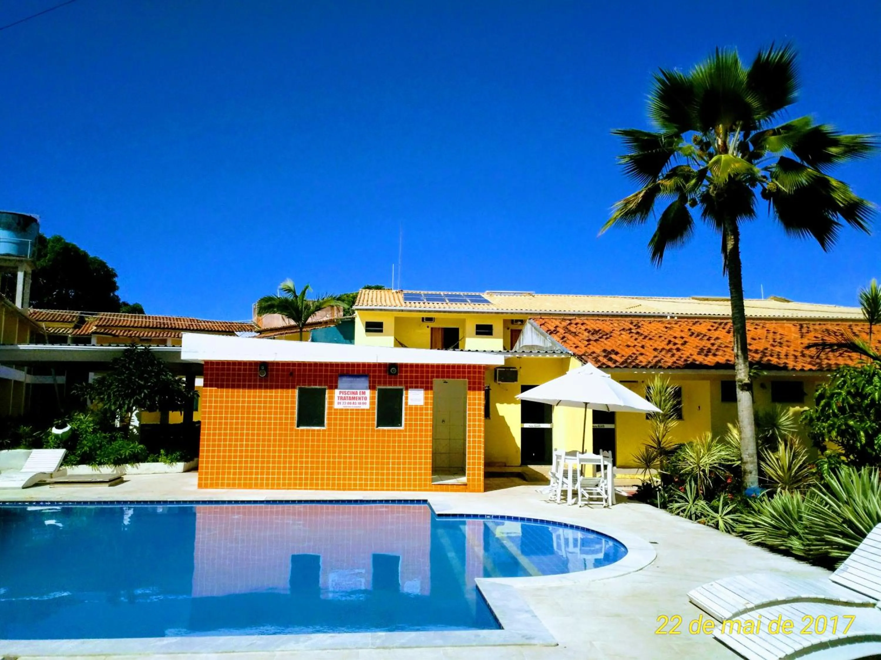 Pool view in Hotel Porto Garden