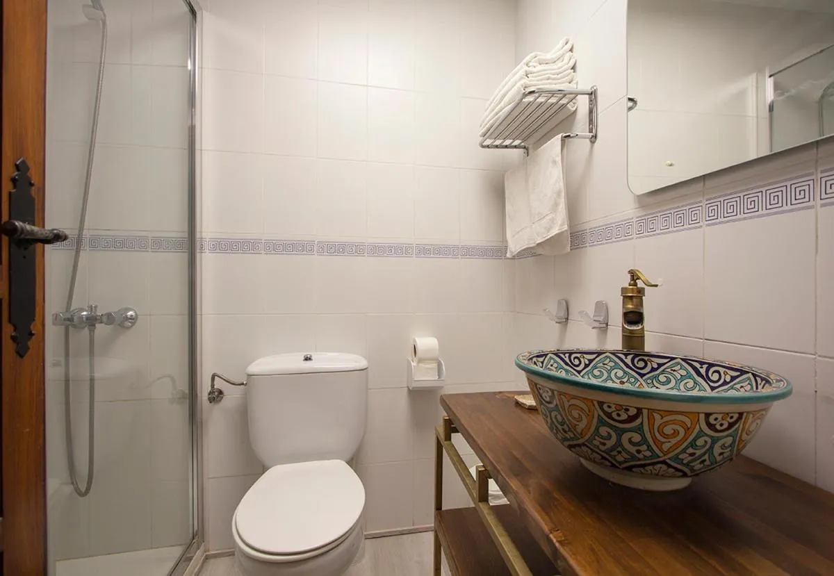 Bathroom in Hotel Rural Calatañazor