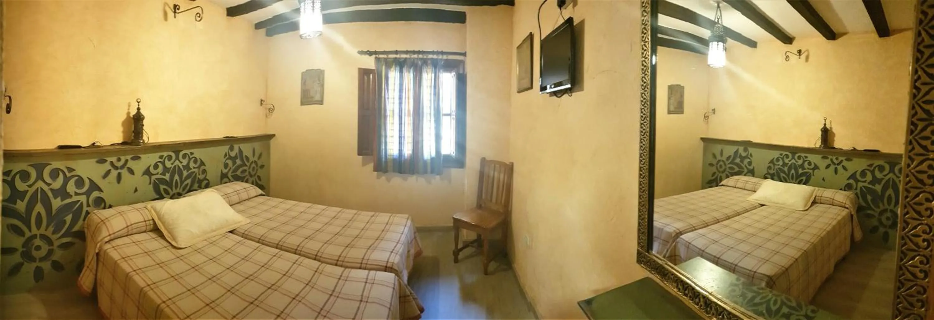 Bed in Hotel Rural Calatañazor