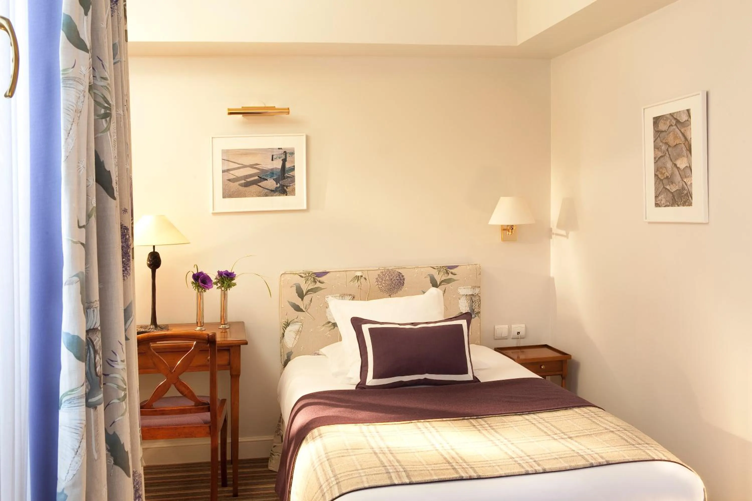 Bed in Le Relais Madeleine